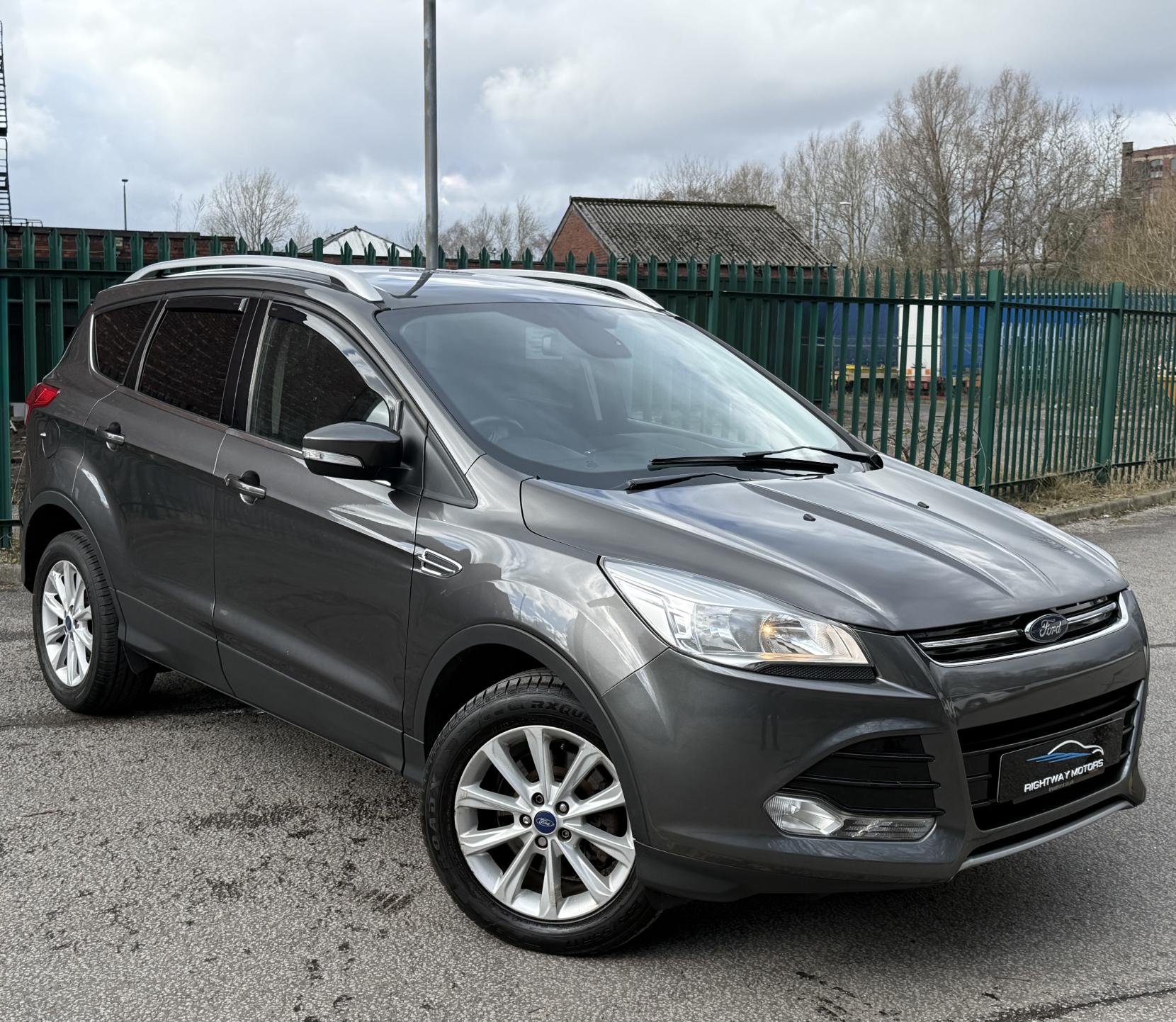 Ford Kuga 2.0 TDCi Titanium SUV 5dr Diesel Manual 2WD Euro 6 (s/s) (150 ps)