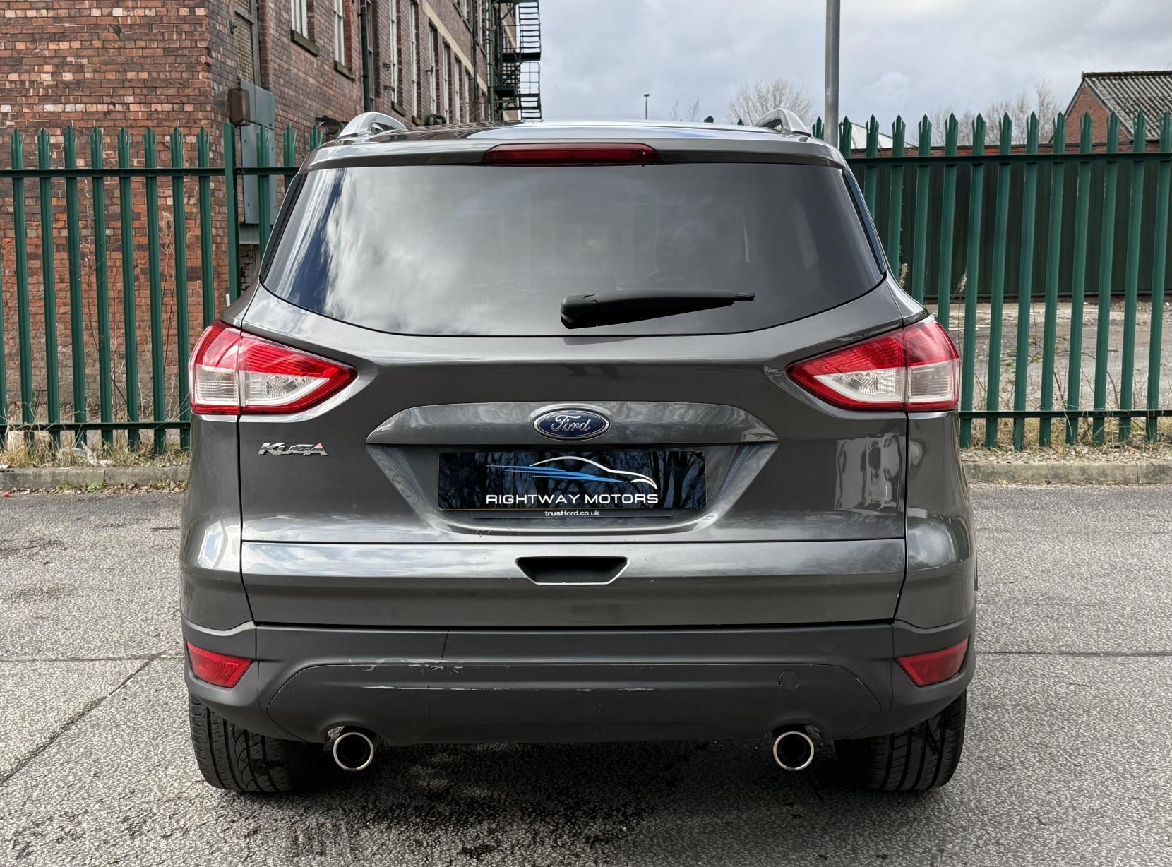 Ford Kuga 2.0 TDCi Titanium SUV 5dr Diesel Manual 2WD Euro 6 (s/s) (150 ps)