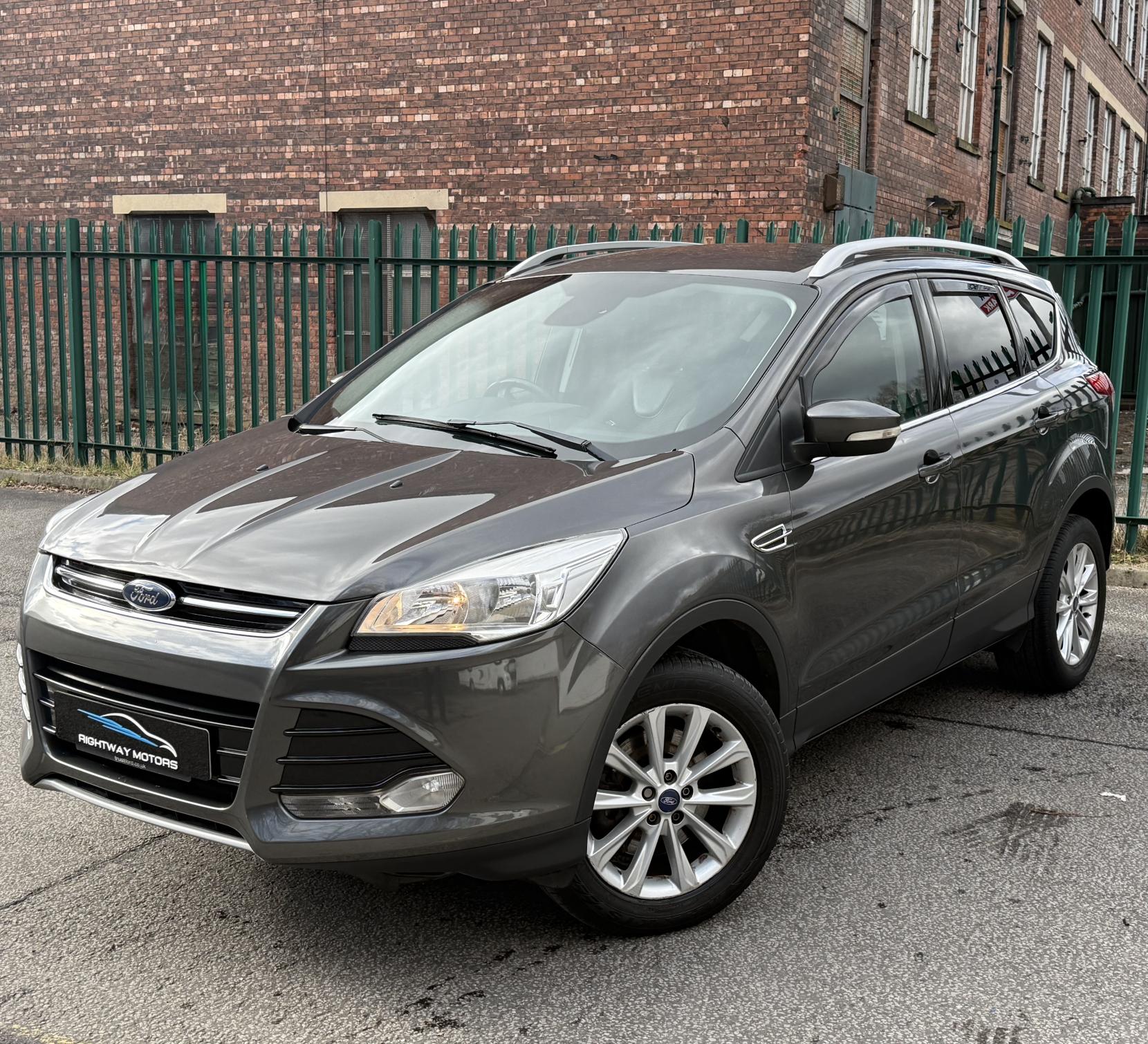 Ford Kuga 2.0 TDCi Titanium SUV 5dr Diesel Manual 2WD Euro 6 (s/s) (150 ps)