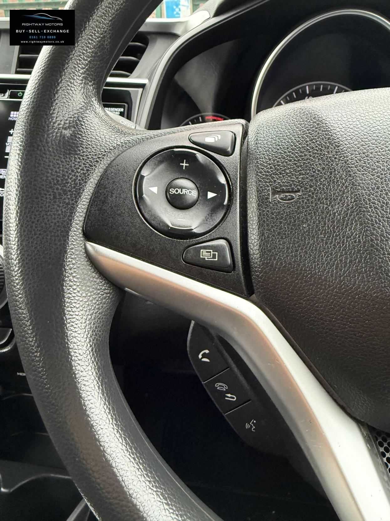 Honda Jazz 1.3 i-VTEC SE Hatchback 5dr Petrol Manual Euro 6 (s/s) (102 ps)