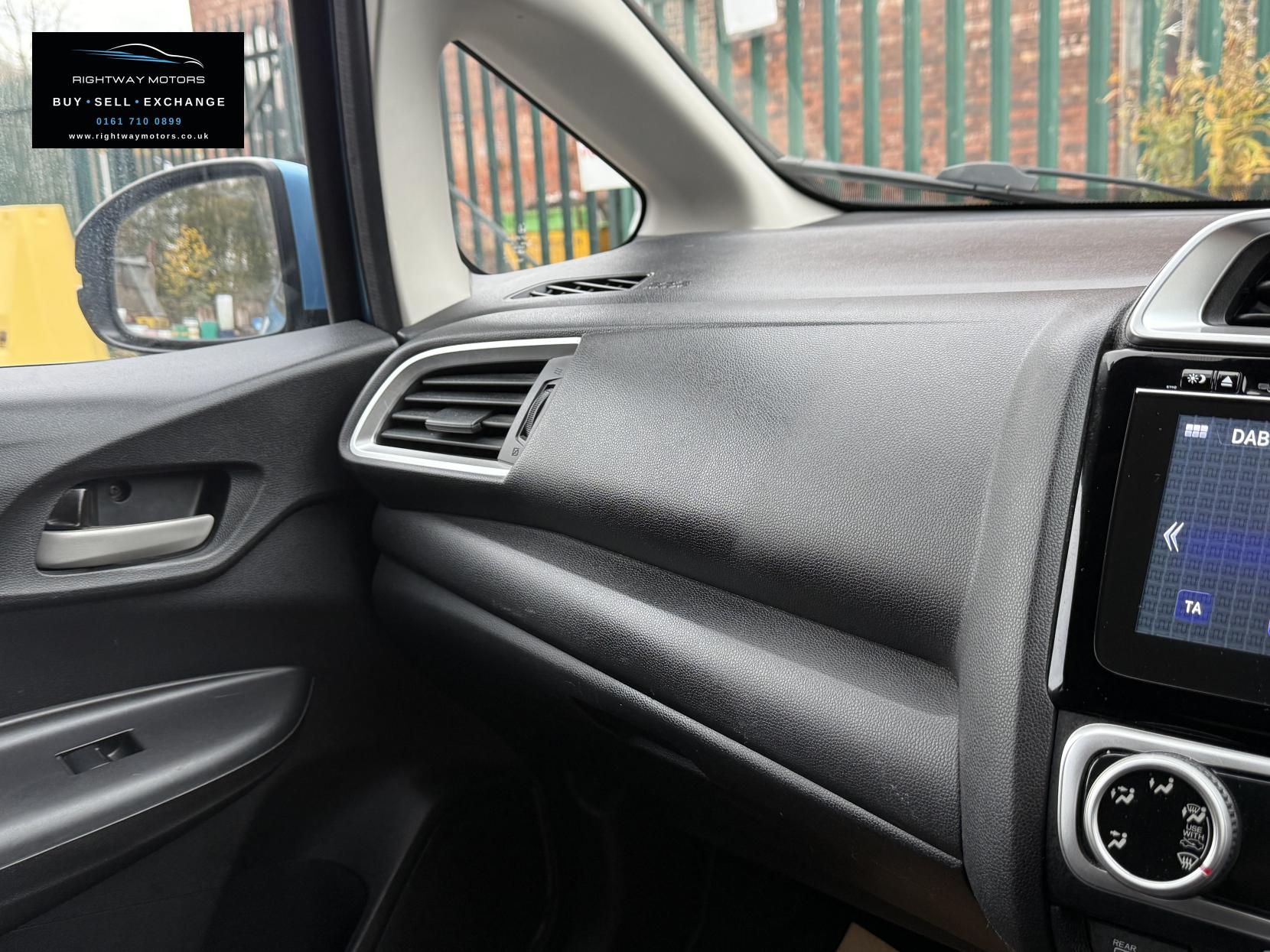 Honda Jazz 1.3 i-VTEC SE Hatchback 5dr Petrol Manual Euro 6 (s/s) (102 ps)