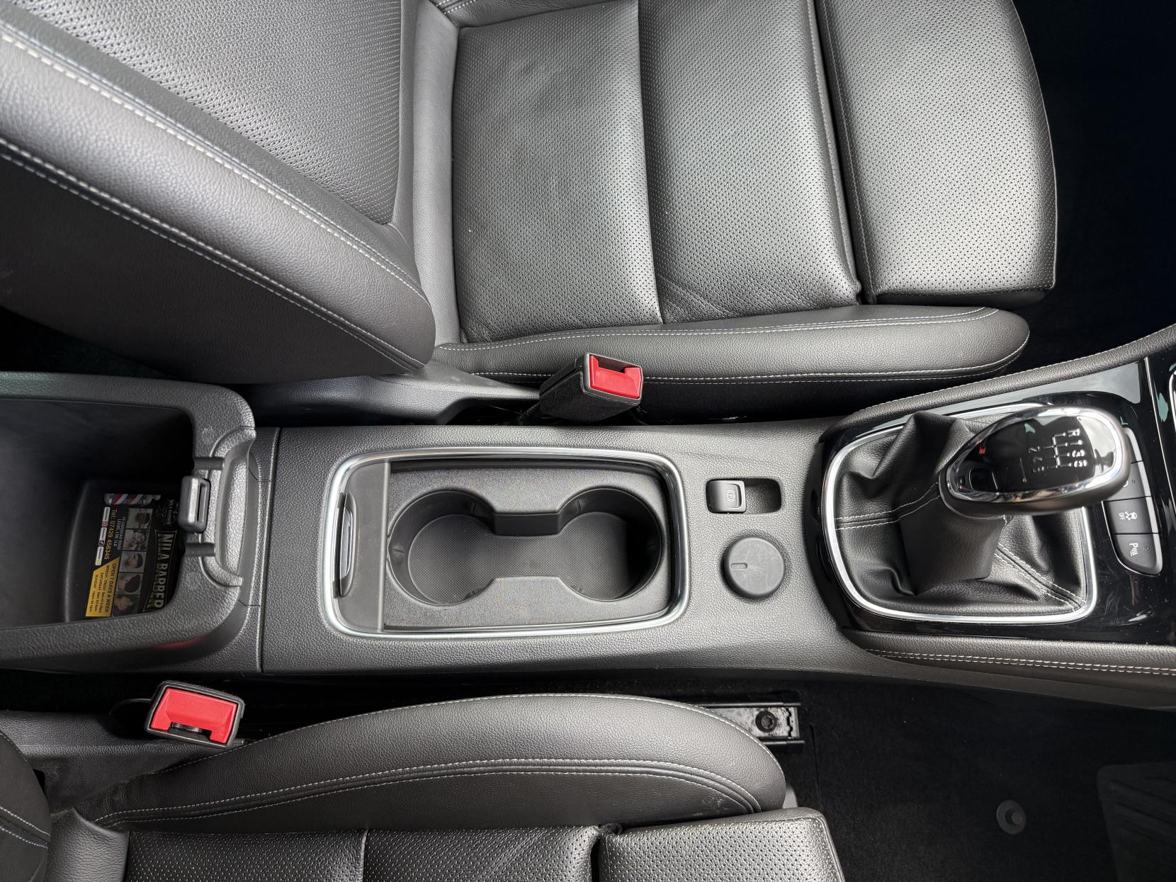 Vauxhall Astra 1.6 CDTi BlueInjection Elite Nav Hatchback 5dr Diesel Manual Euro 6 (s/s) (136 ps)