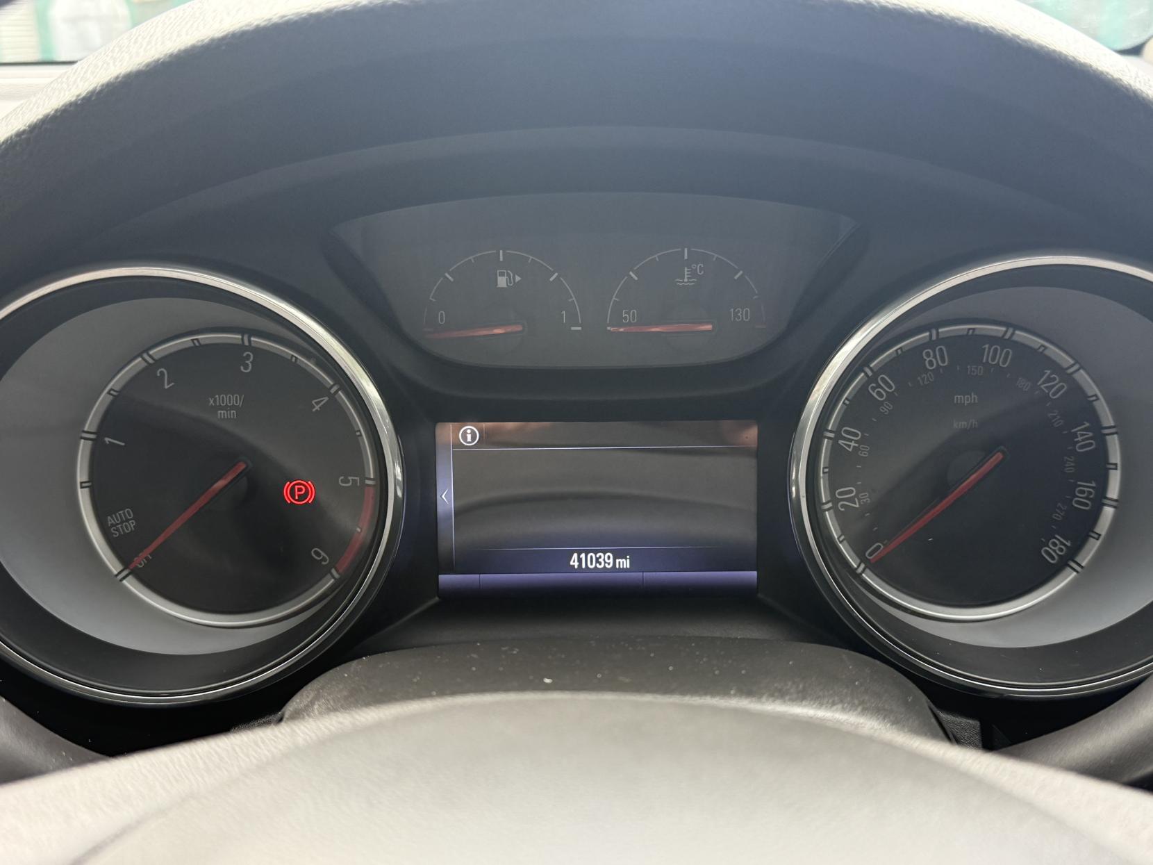 Vauxhall Astra 1.6 CDTi BlueInjection Elite Nav Hatchback 5dr Diesel Manual Euro 6 (s/s) (136 ps)