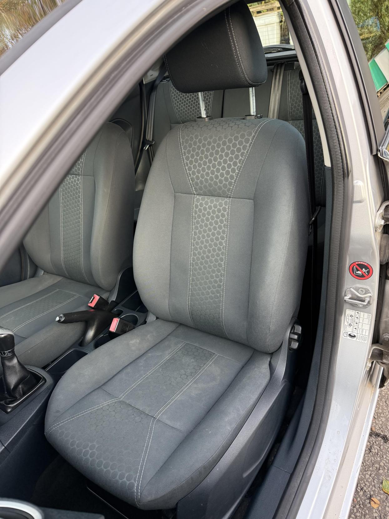 Ford Fiesta 1.25 Zetec Hatchback 5dr Petrol Manual (129 g/km, 81 bhp)