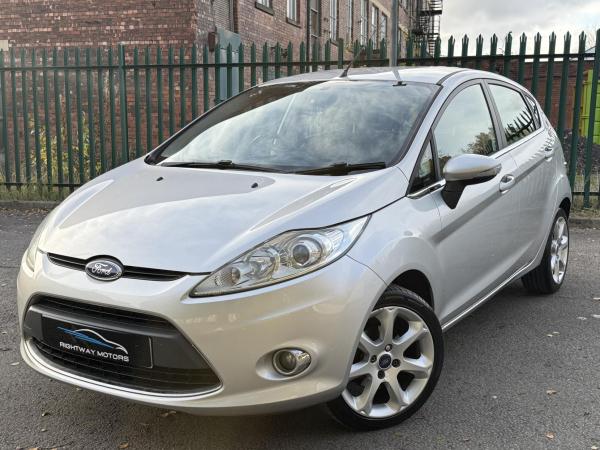 Ford Fiesta 1.25 Zetec Hatchback 5dr Petrol Manual (129 g/km, 81 bhp)