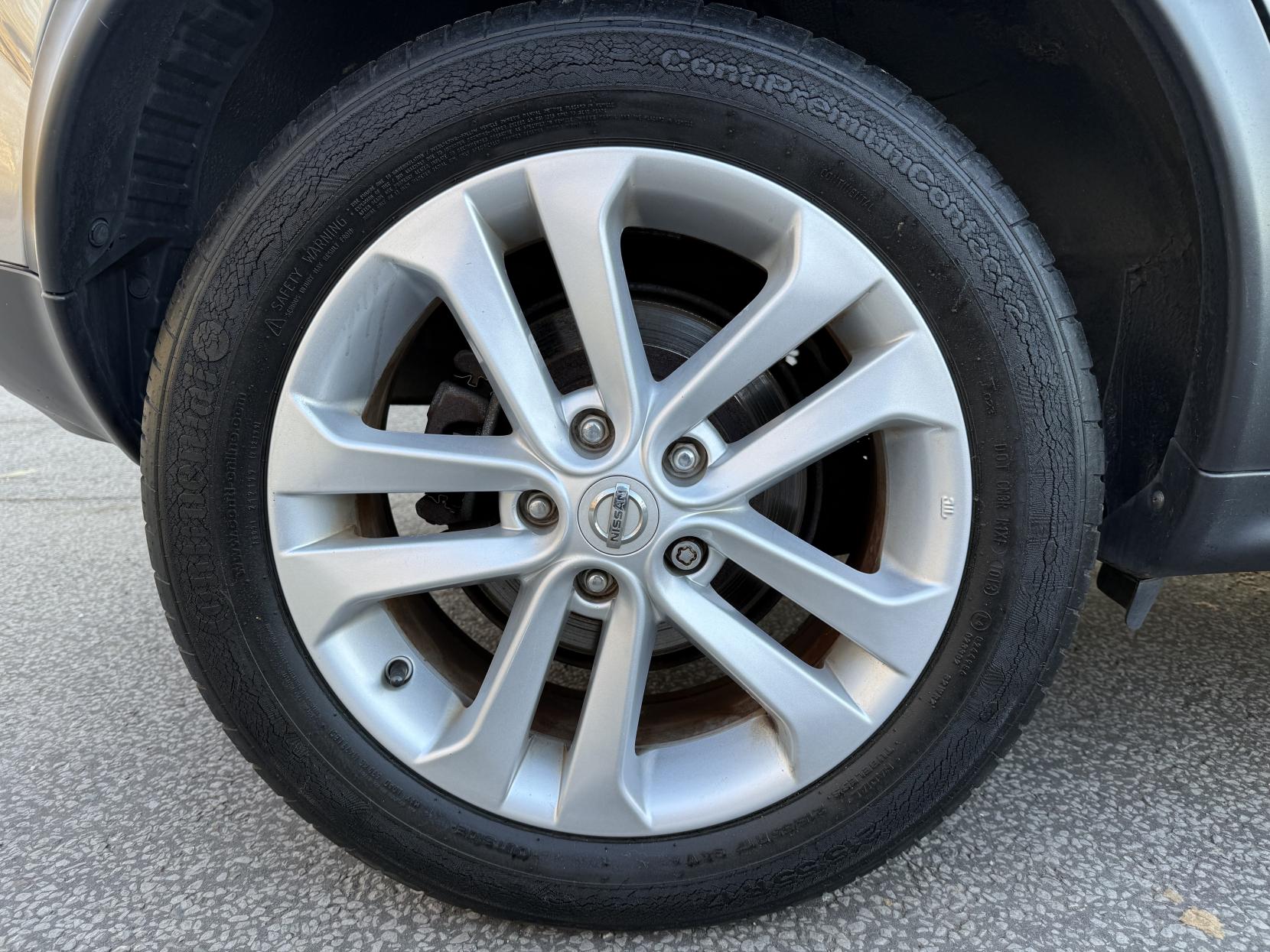 Nissan Juke 1.6 Acenta SUV 5dr Petrol Manual Euro 5 (s/s) (117 ps)