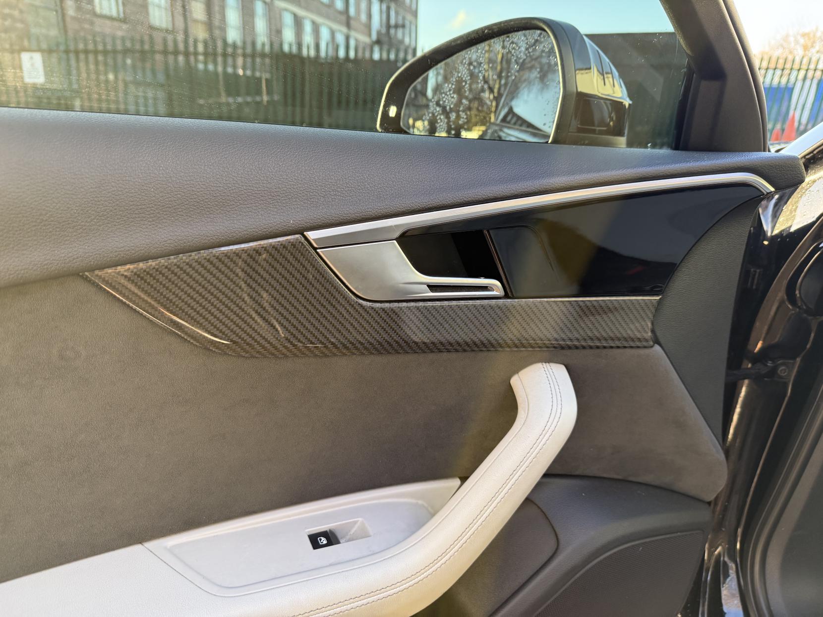 Audi RS4 Avant 2.9 Carbon Black Estate (2019 - 2024)