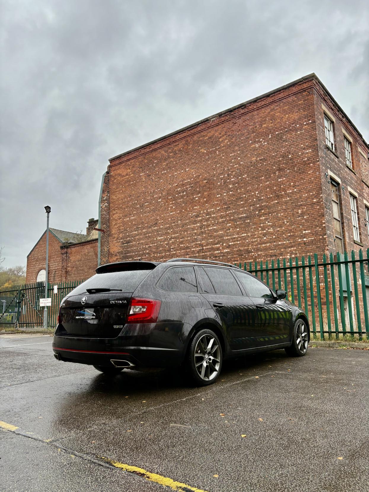 Skoda Octavia 2.0 TSI GPF vRS Estate 5dr Petrol DSG Euro 6 (s/s) (245 ps)