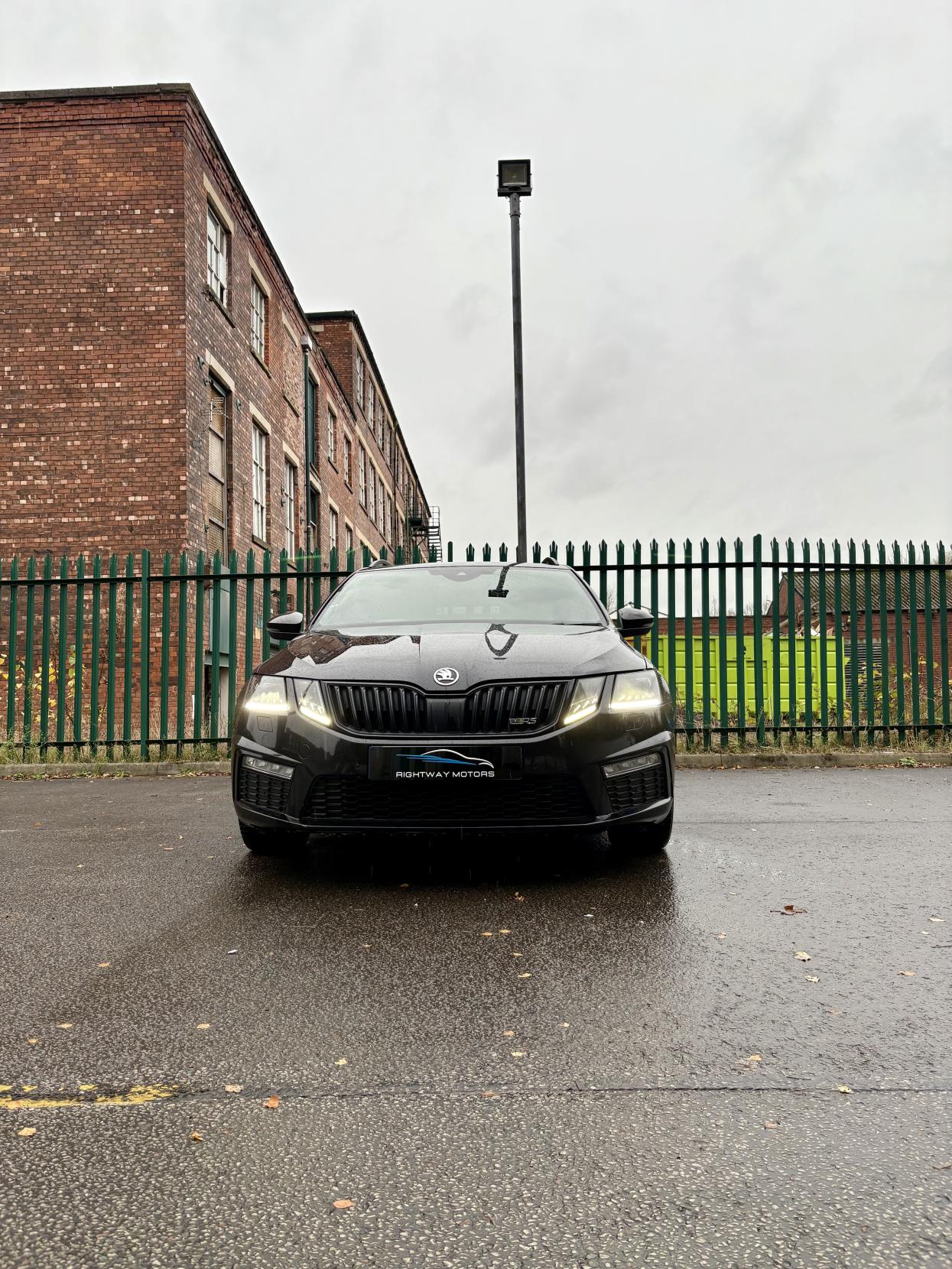 Skoda Octavia 2.0 TSI GPF vRS Estate 5dr Petrol DSG Euro 6 (s/s) (245 ps)