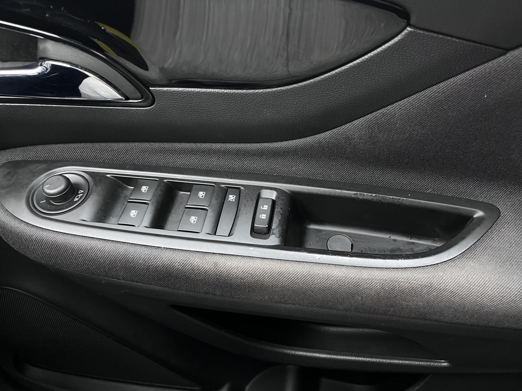 Vauxhall Mokka X 1.4i Turbo ecoTEC Active SUV 5dr Petrol Manual Euro 6 (s/s) (140 ps)