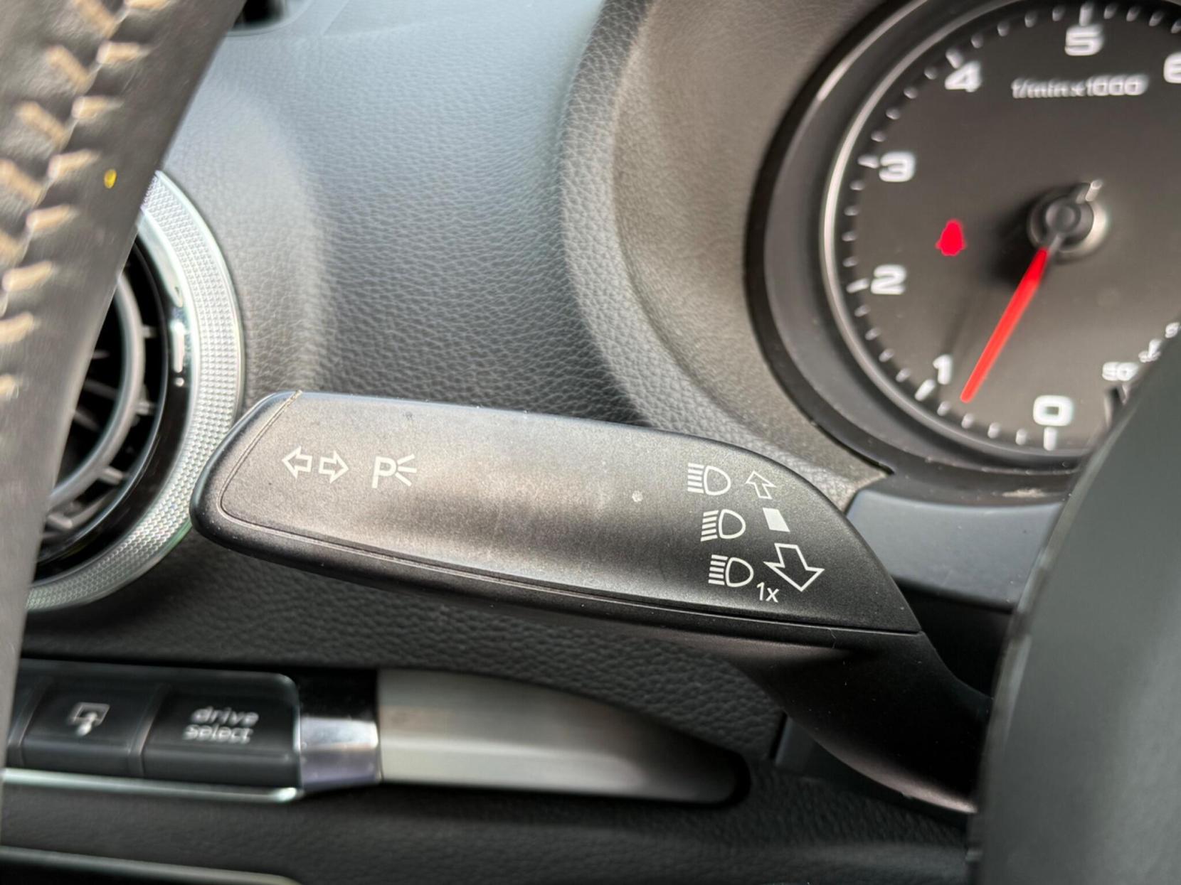 Audi A3 1.4 TFSI S line Sportback 5dr Petrol Manual Euro 5 (s/s) (122 ps)