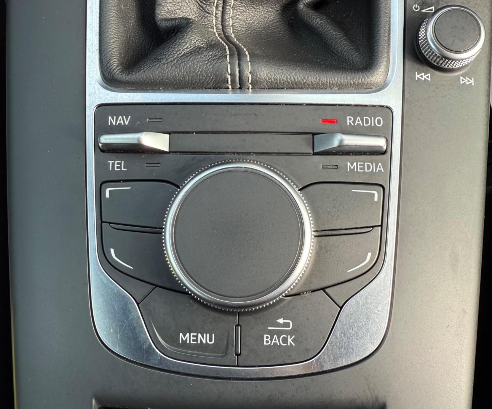 Audi A3 1.4 TFSI S line Sportback 5dr Petrol Manual Euro 5 (s/s) (122 ps)