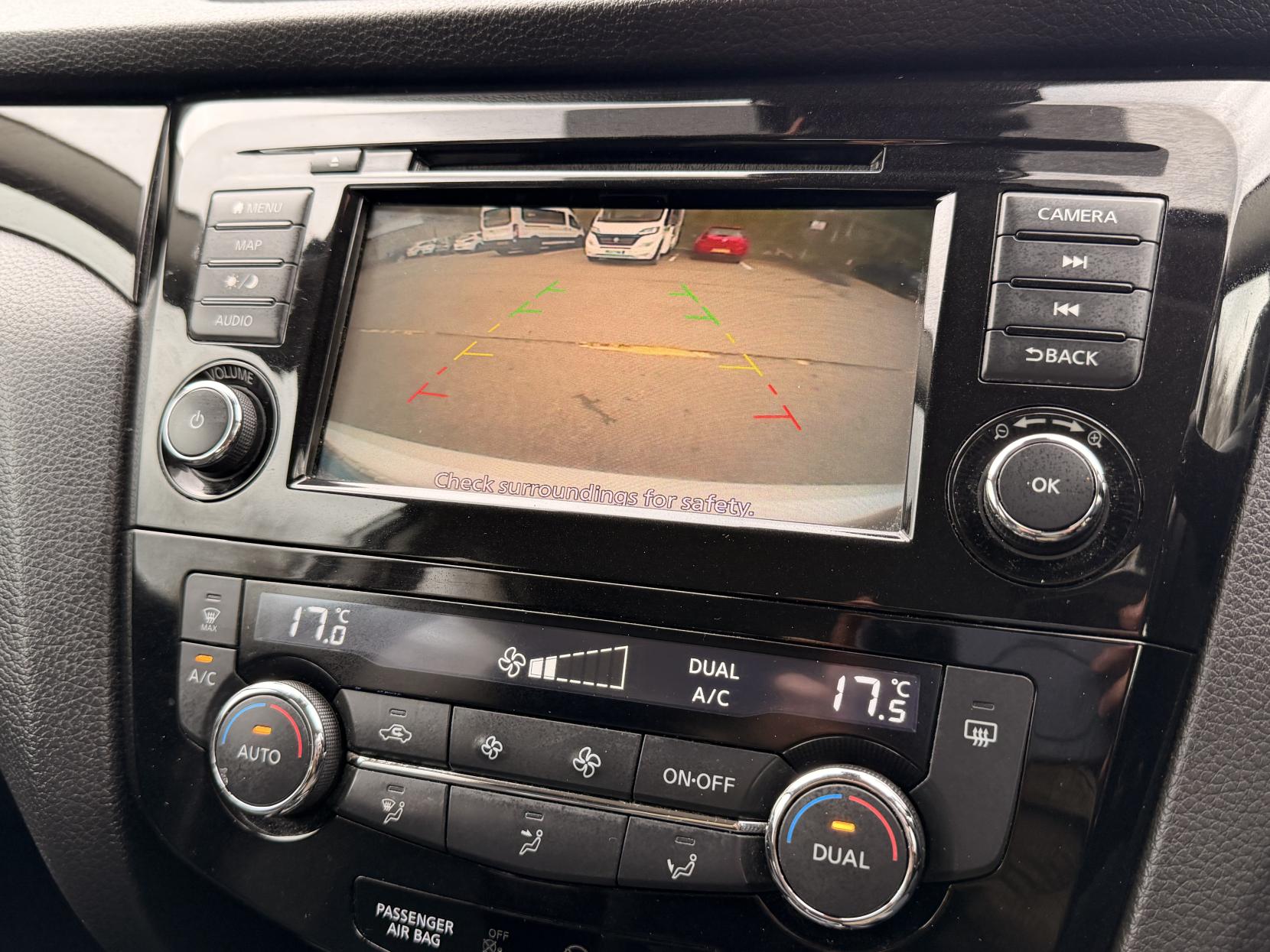 Nissan Qashqai 1.5 dCi Acenta Premium SUV 5dr Diesel Manual Euro 6 (s/s) (115 ps)