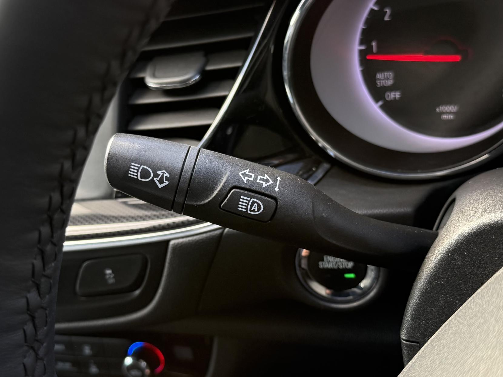 Vauxhall Insignia 1.5i Turbo GPF SRi VX Line Nav Grand Sport 5dr Petrol Automatic Euro 6 (s/s) (165 ps)