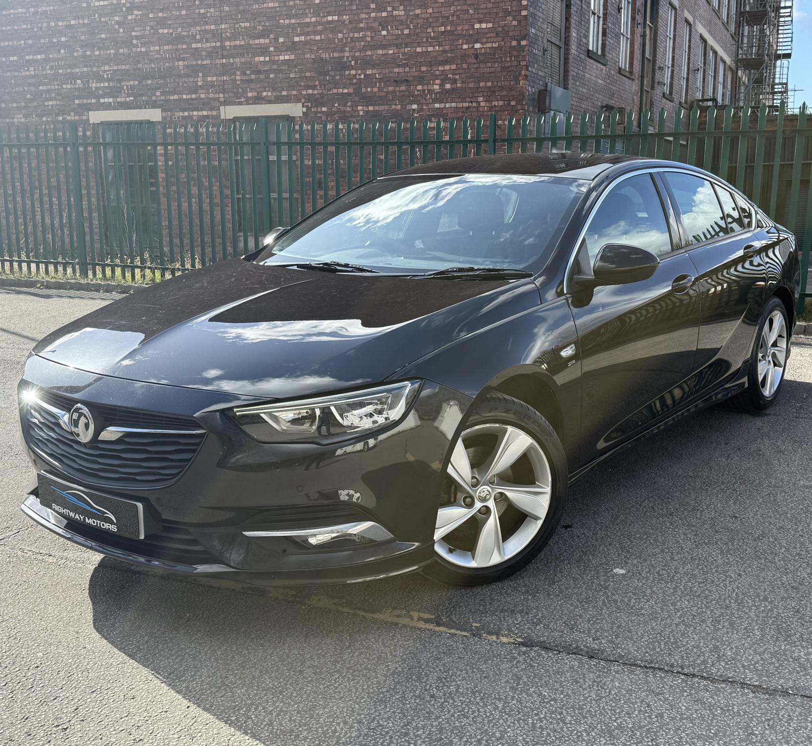 Vauxhall Insignia 1.5i Turbo GPF SRi VX Line Nav Grand Sport 5dr Petrol Automatic Euro 6 (s/s) (165 ps)