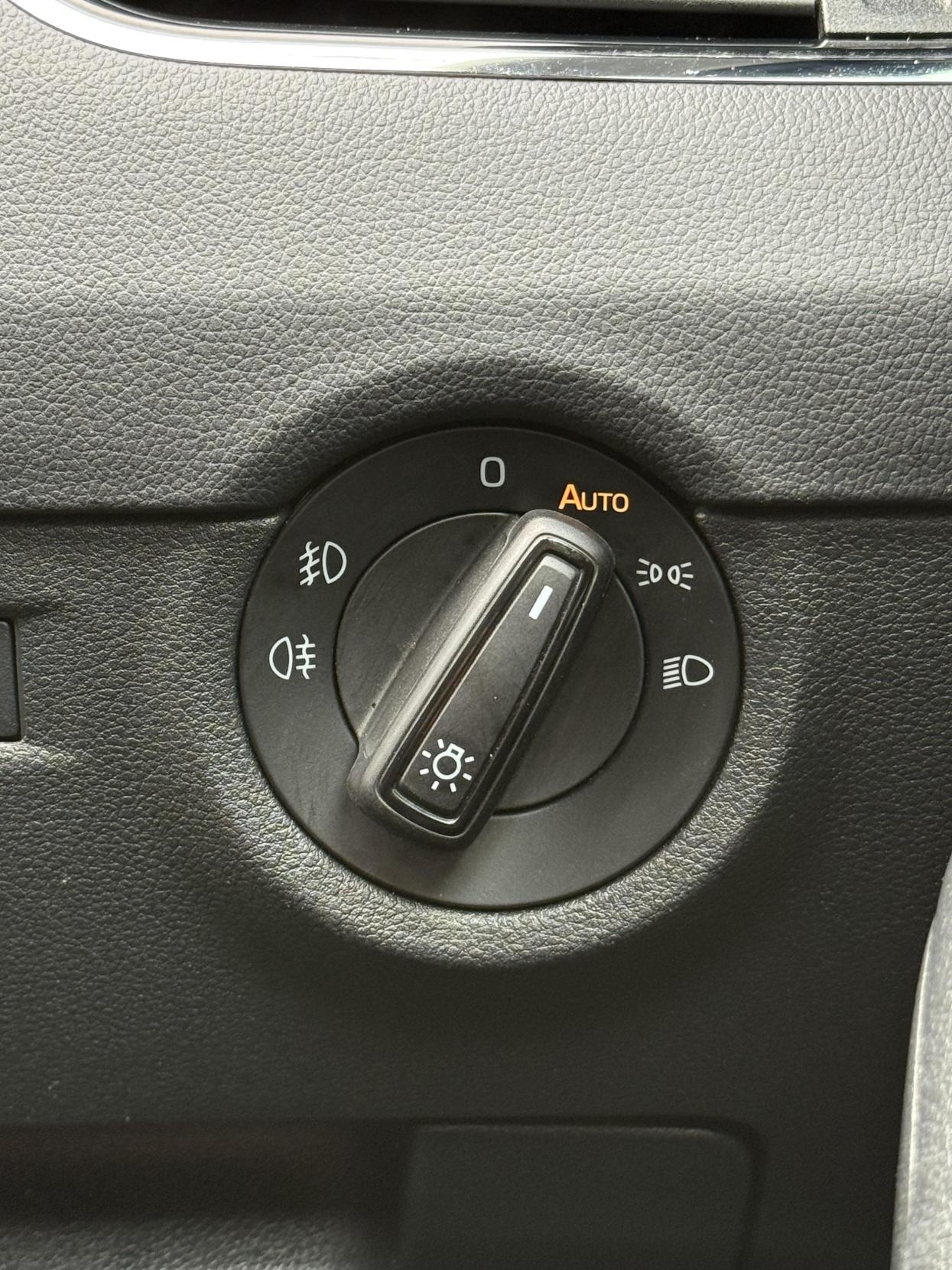 Skoda Octavia 1.0 TSI SE Technology Euro 6 (s/s) 5dr