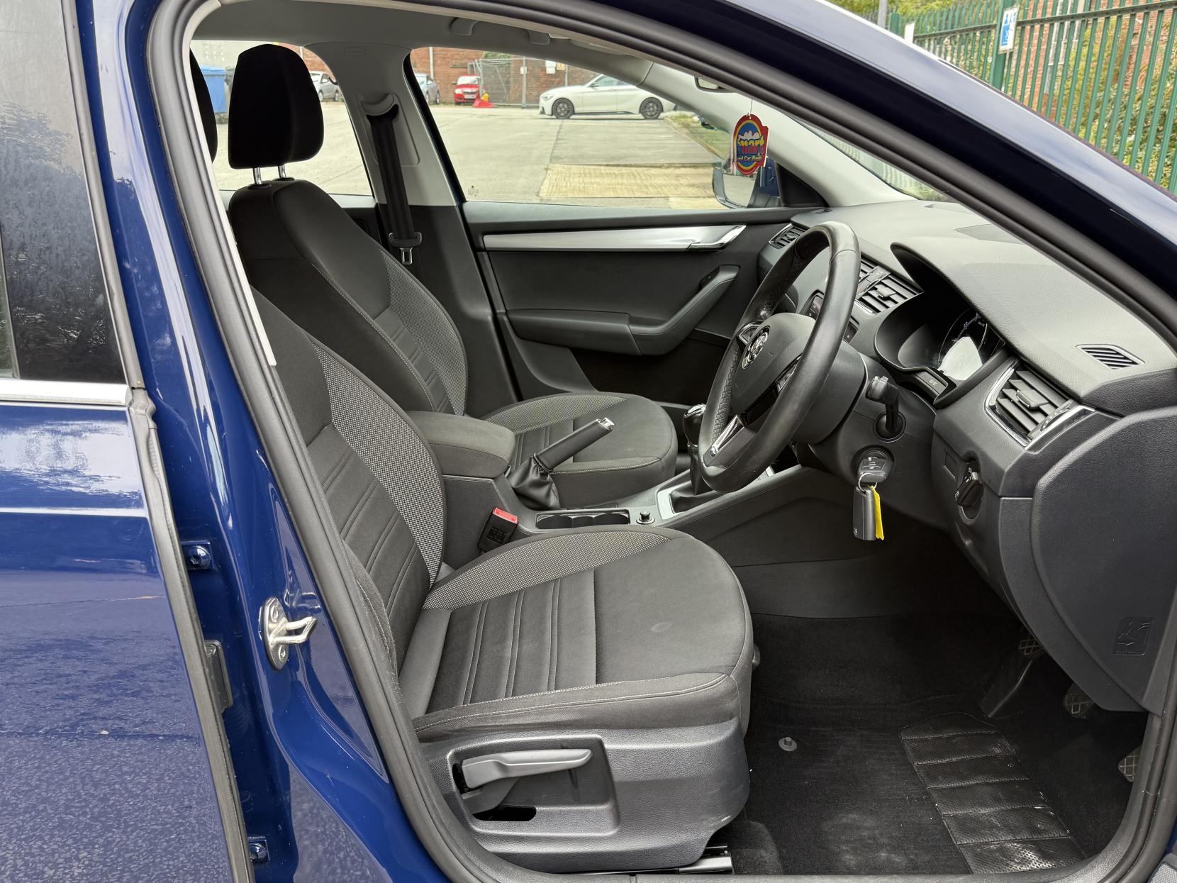 Skoda Octavia 1.0 TSI SE Technology Euro 6 (s/s) 5dr