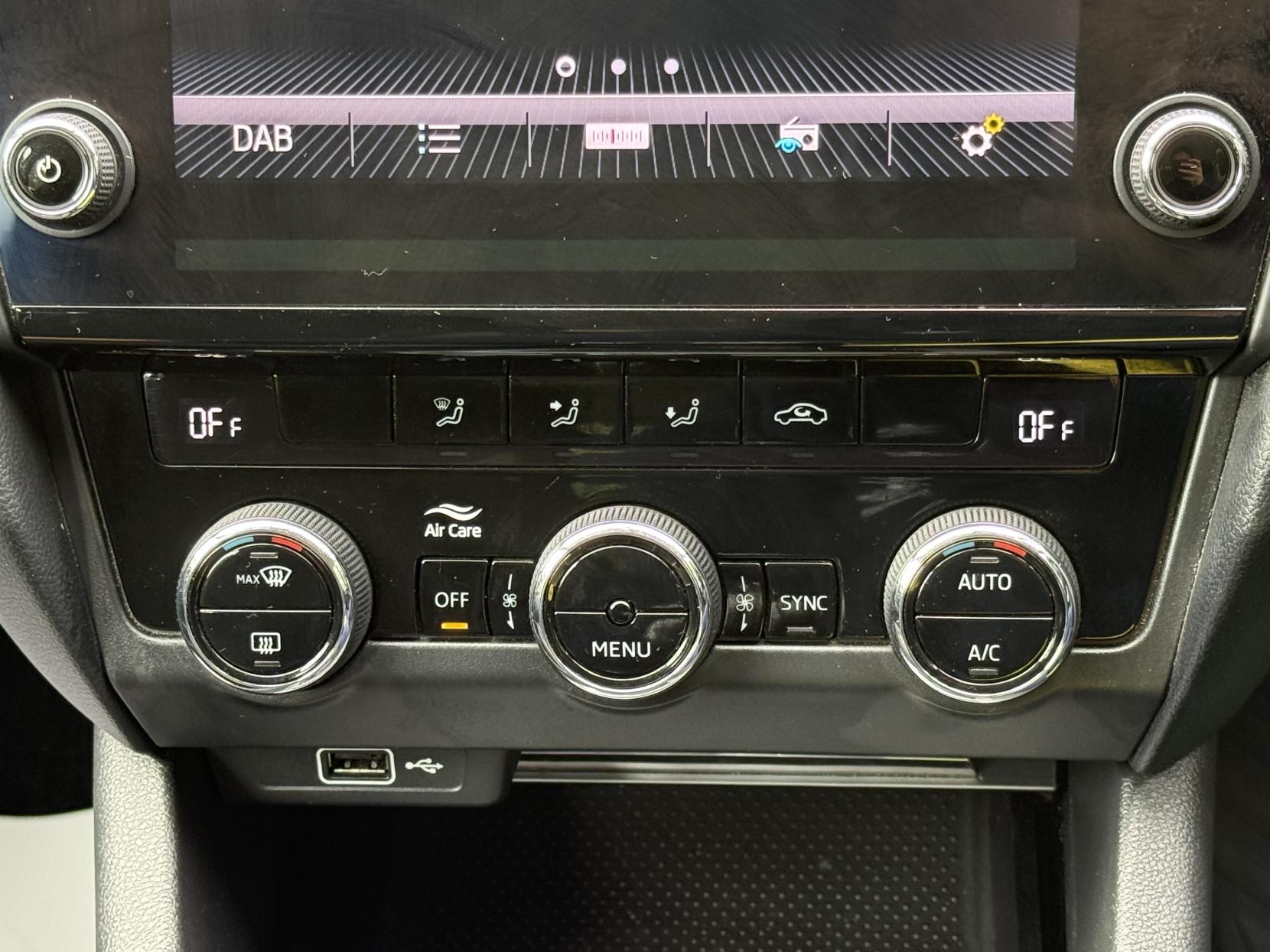 Skoda Octavia 1.0 TSI SE Technology Euro 6 (s/s) 5dr