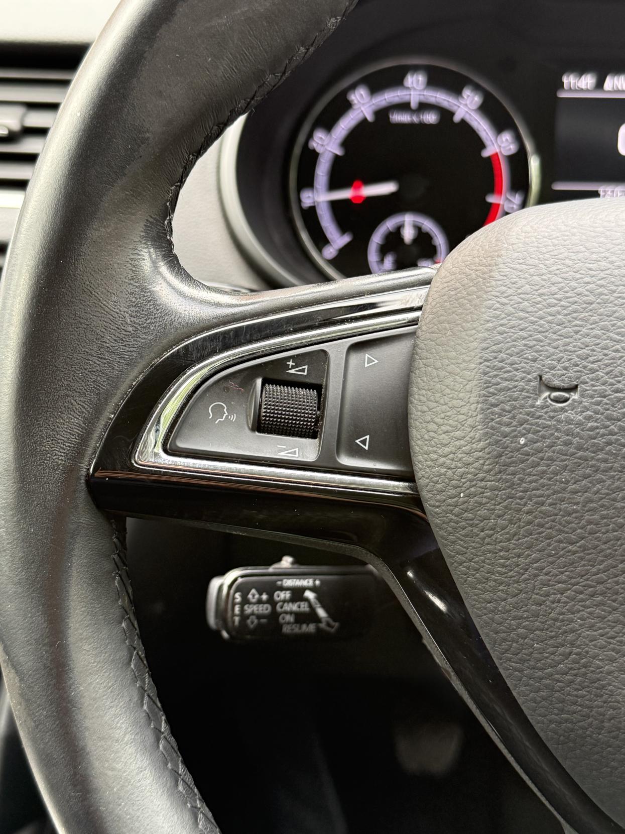 Skoda Octavia 1.0 TSI SE Technology Euro 6 (s/s) 5dr