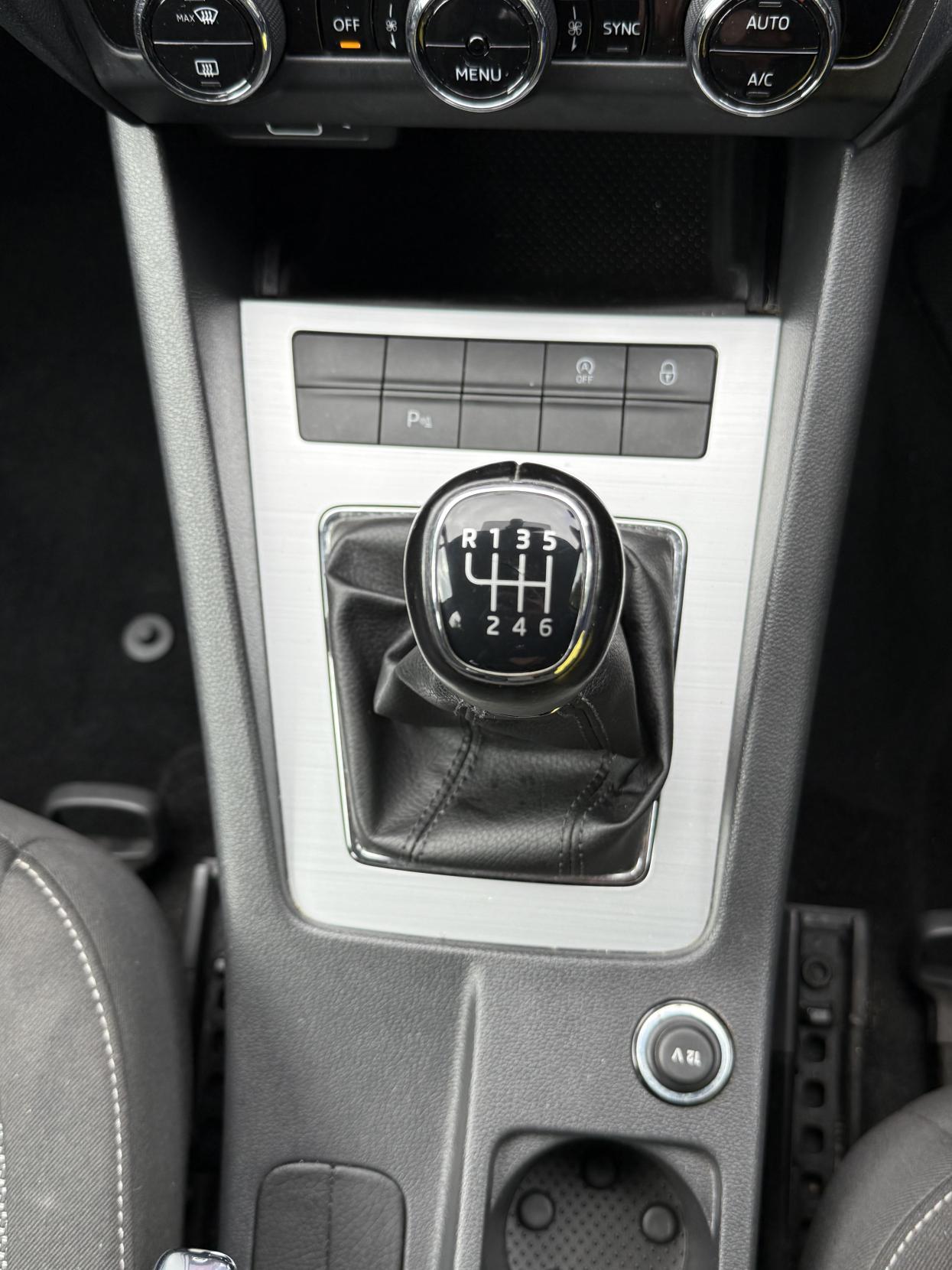 Skoda Octavia 1.0 TSI SE Technology Euro 6 (s/s) 5dr