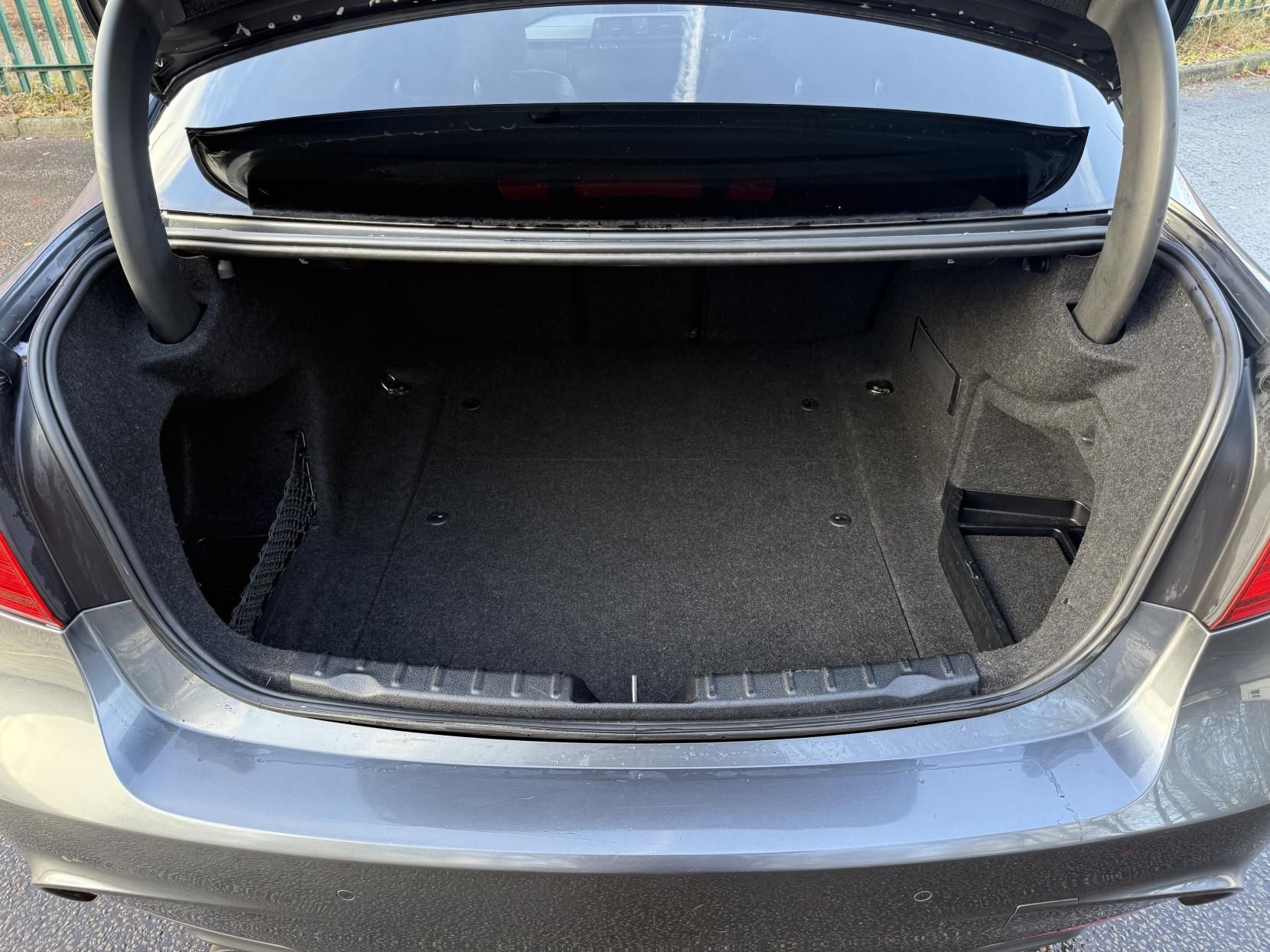 BMW 3 Series 2.0 320i M Sport Saloon 4dr Petrol Manual Euro 6 (s/s) (184 ps)