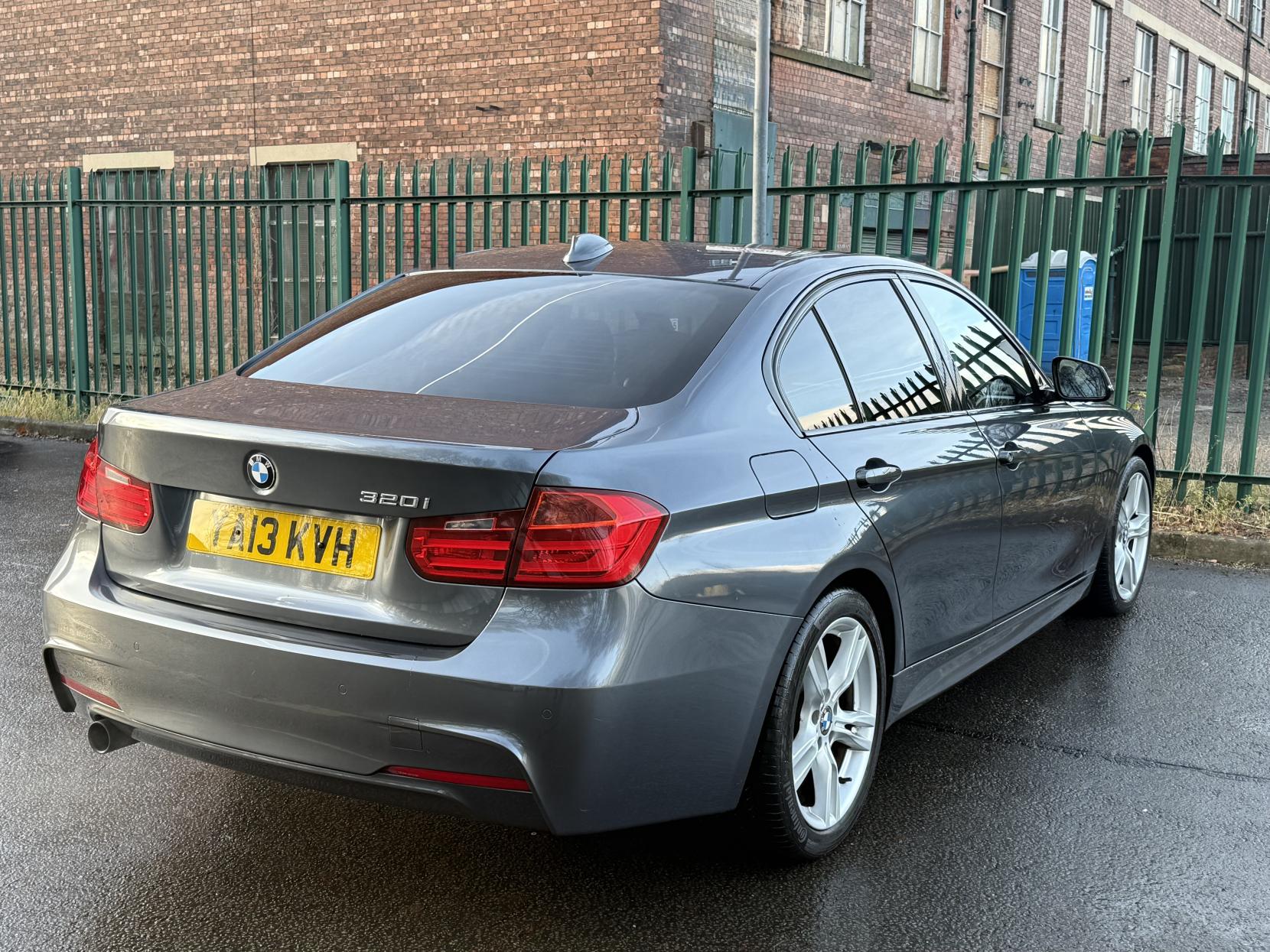BMW 3 Series 2.0 320i M Sport Saloon 4dr Petrol Manual Euro 6 (s/s) (184 ps)