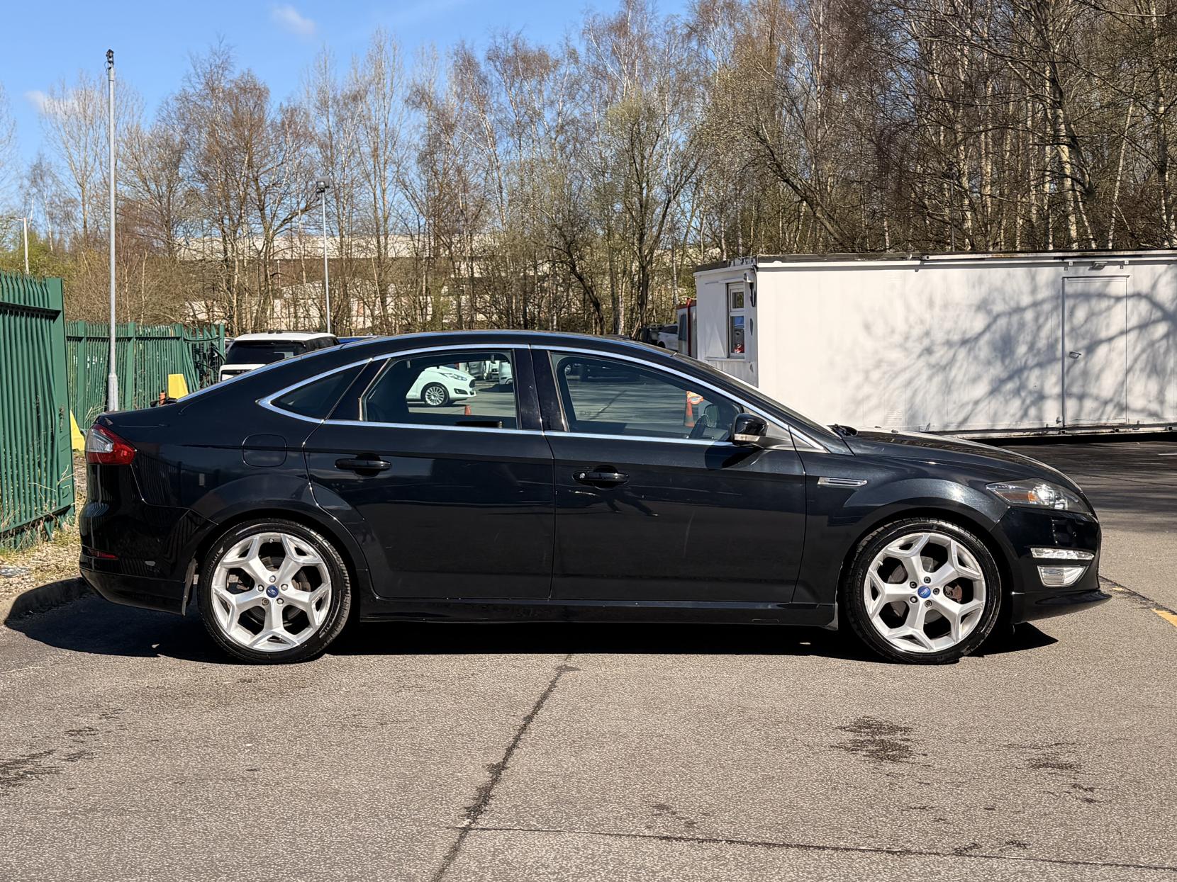 Ford Mondeo 2.0 TDCi Titanium X Sport Hatchback 5dr Diesel Powershift Euro 5 (163 ps)