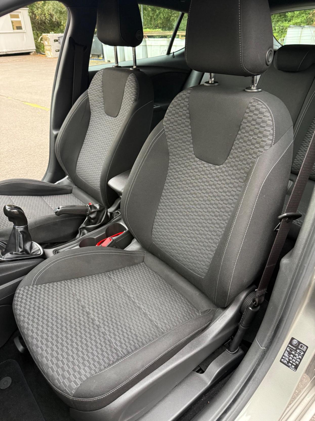 Vauxhall Astra 1.4i Turbo SRi Euro 6 5dr