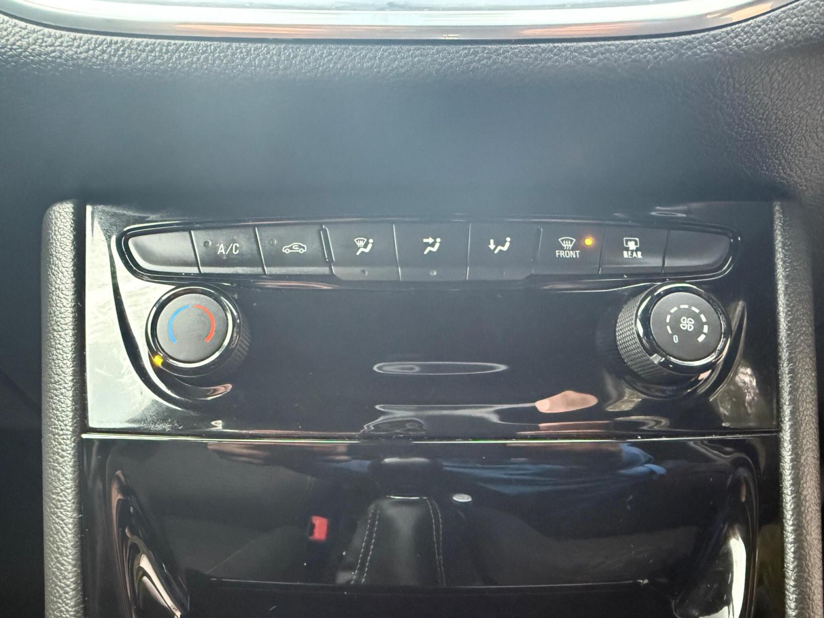 Vauxhall Astra 1.4i Turbo SRi Euro 6 5dr