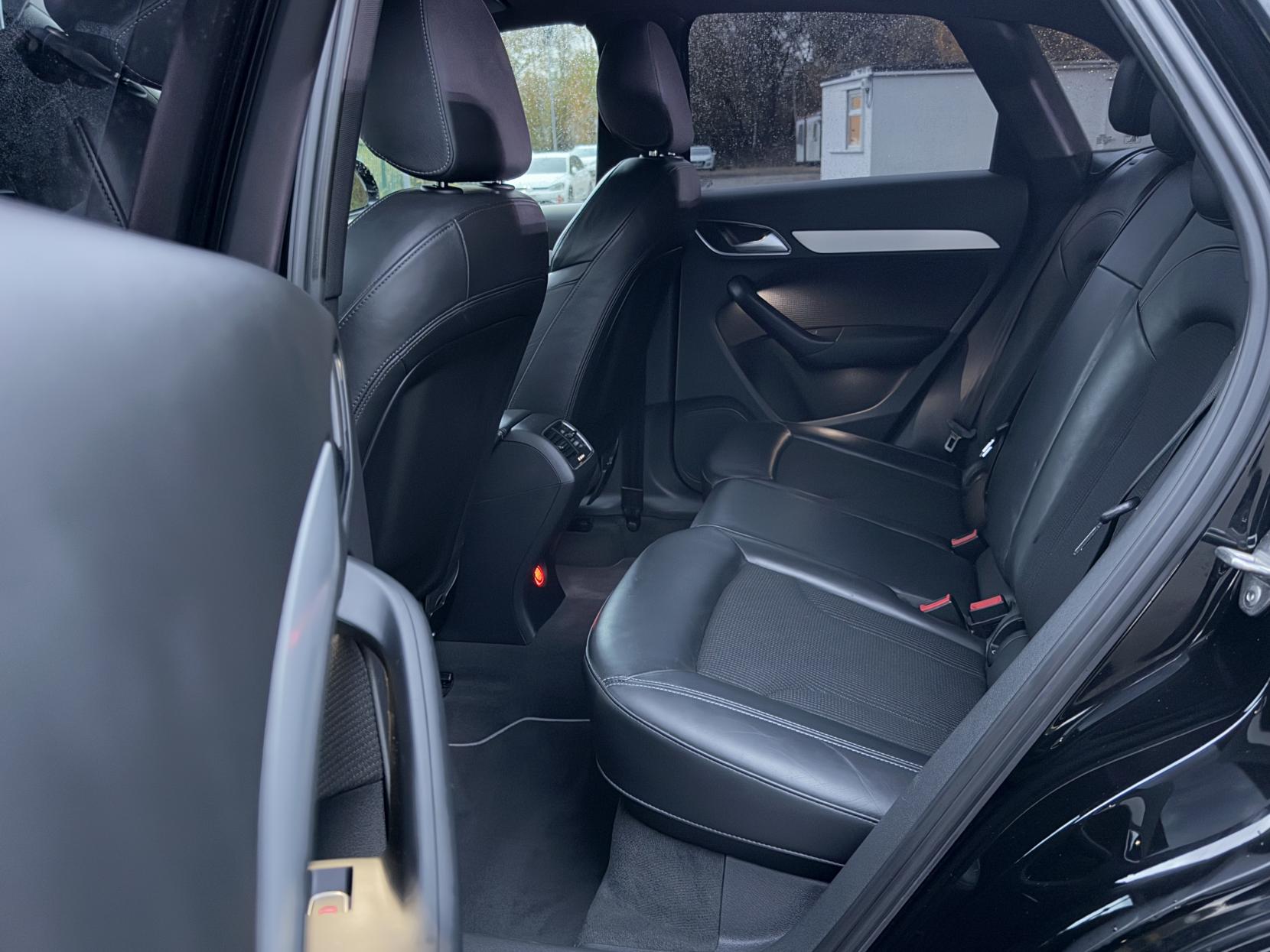 Audi Q3 2.0 TDI S line SUV 5dr Diesel Manual Euro 5 (s/s) (140 ps)