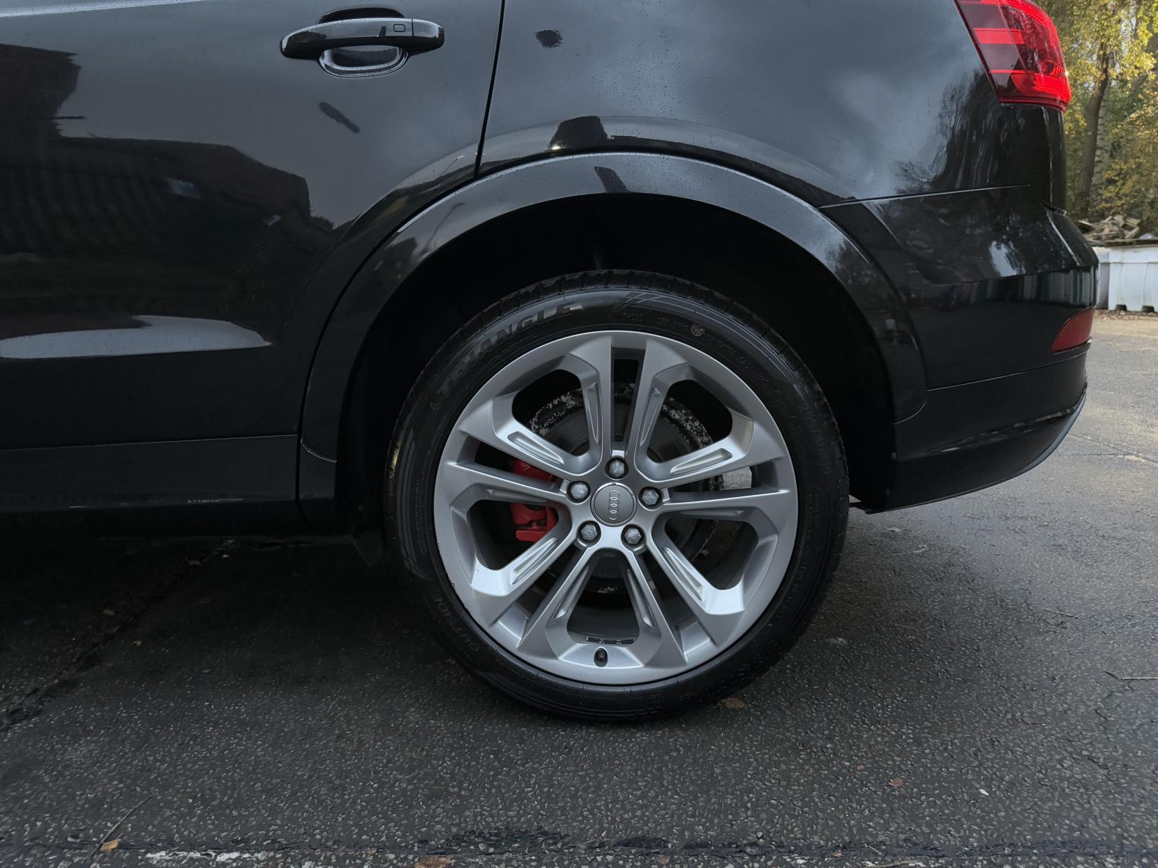 Audi Q3 2.0 TDI S line SUV 5dr Diesel Manual Euro 5 (s/s) (140 ps)