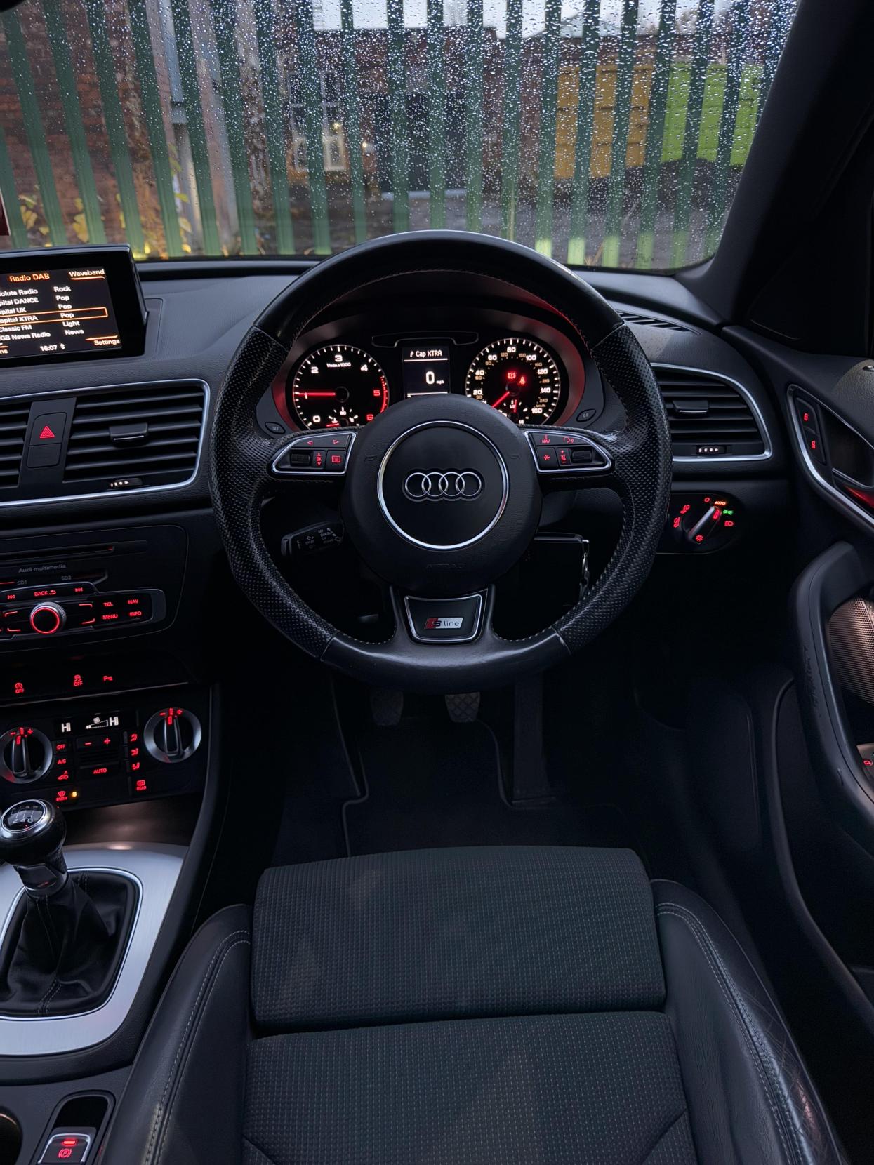 Audi Q3 2.0 TDI S line SUV 5dr Diesel Manual Euro 5 (s/s) (140 ps)