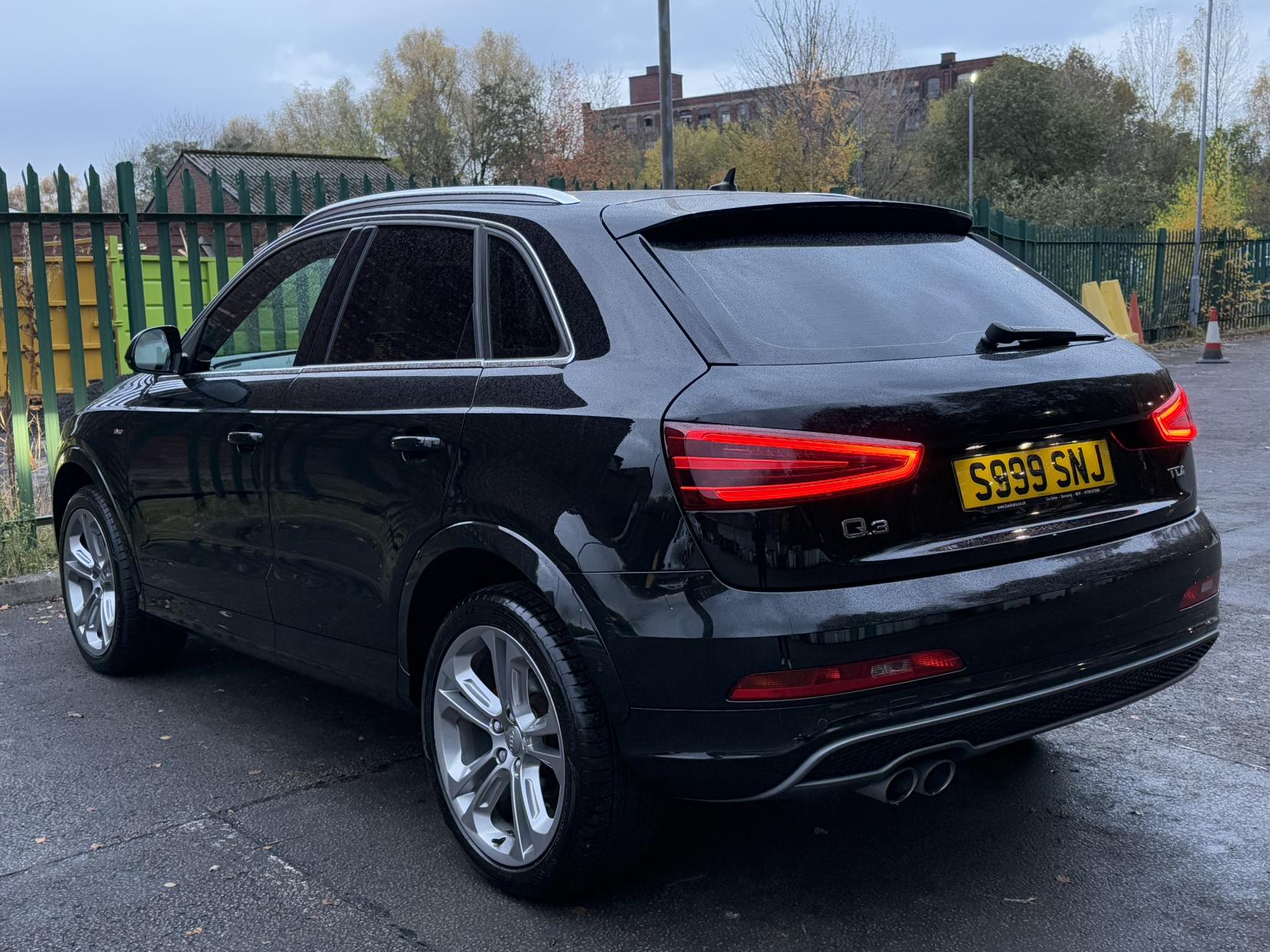 Audi Q3 2.0 TDI S line SUV 5dr Diesel Manual Euro 5 (s/s) (140 ps)