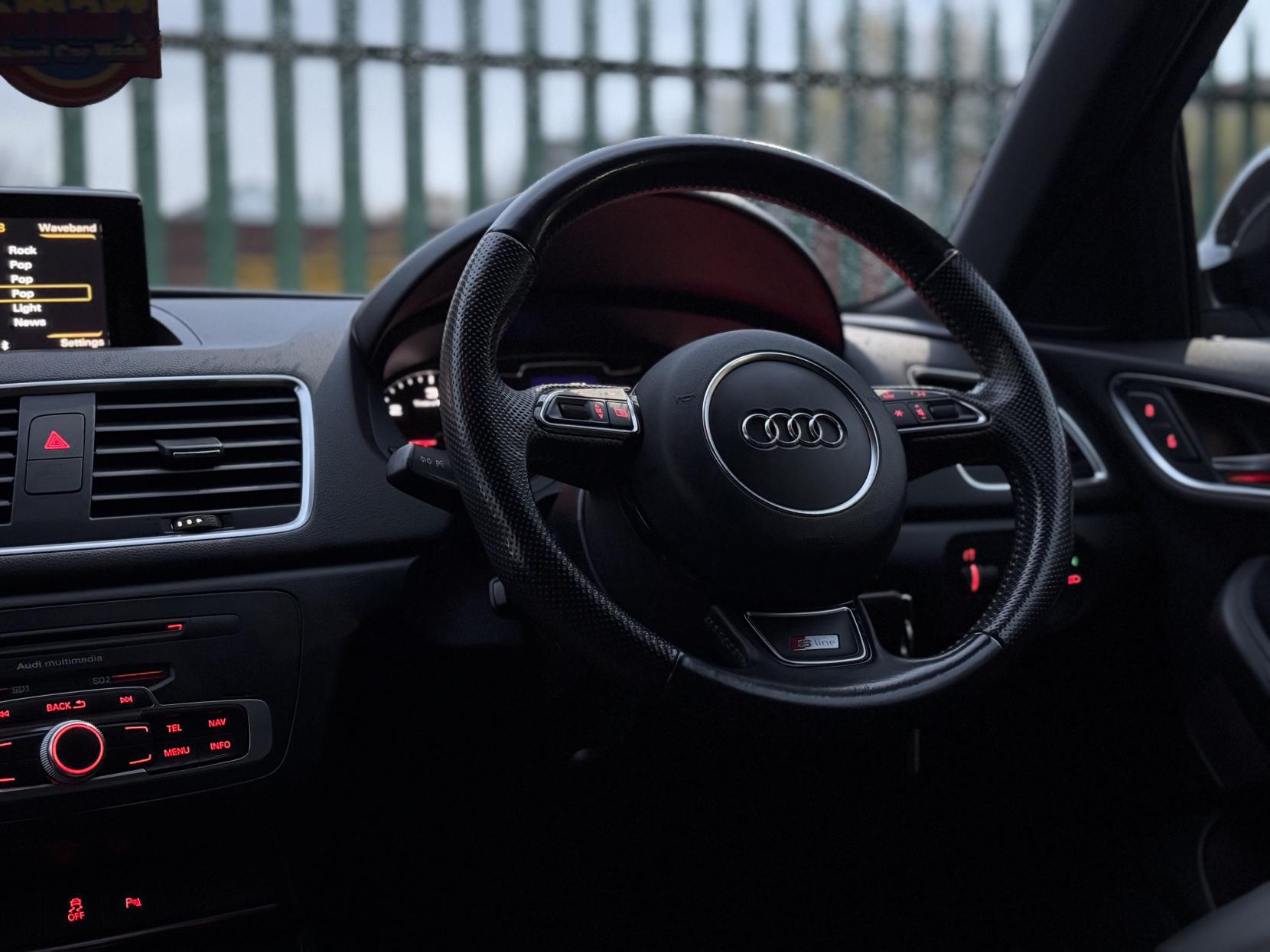 Audi Q3 2.0 TDI S line SUV 5dr Diesel Manual Euro 5 (s/s) (140 ps)