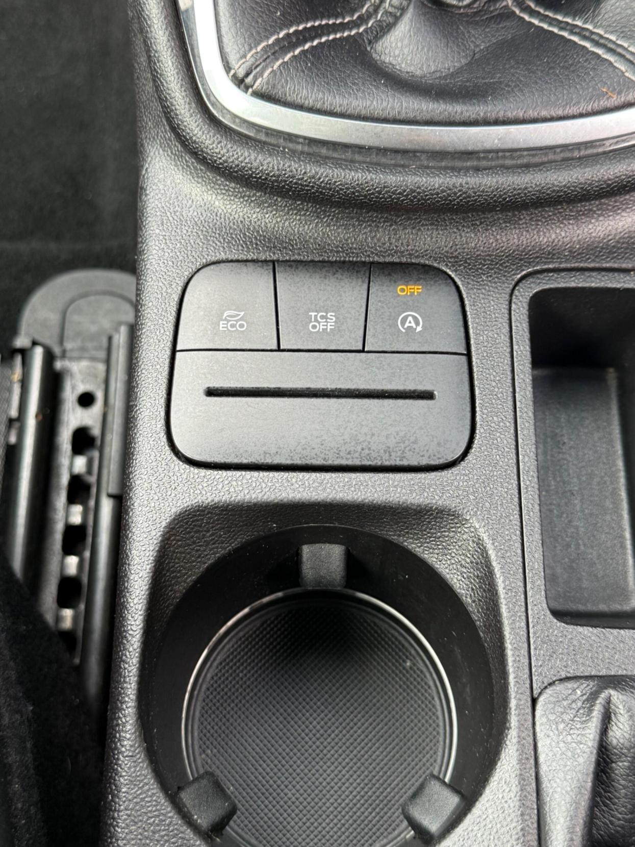 Ford Fiesta 1.0T EcoBoost ST-Line X Euro 6 (s/s) 3dr