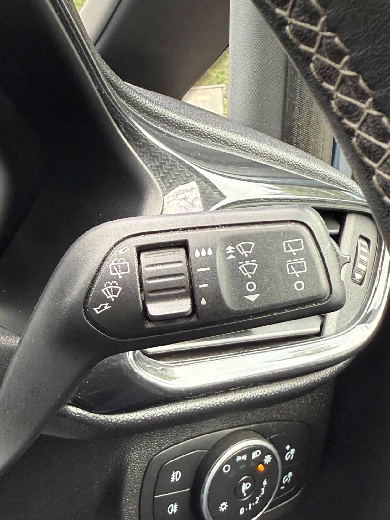 Ford Fiesta 1.0T EcoBoost ST-Line X Euro 6 (s/s) 3dr