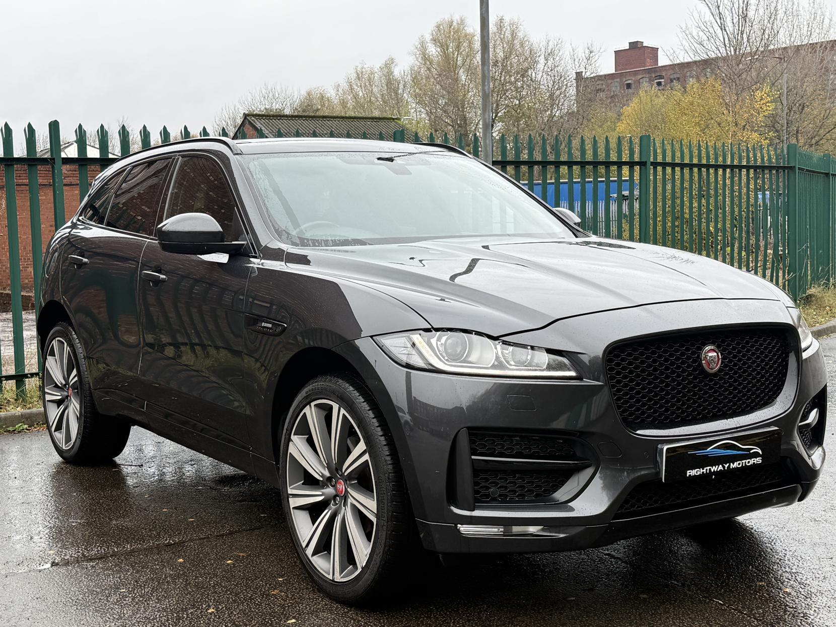 Jaguar F-PACE 2.0 D180 R-Sport SUV 5dr Diesel Auto AWD Euro 6 (s/s) (180 ps)
