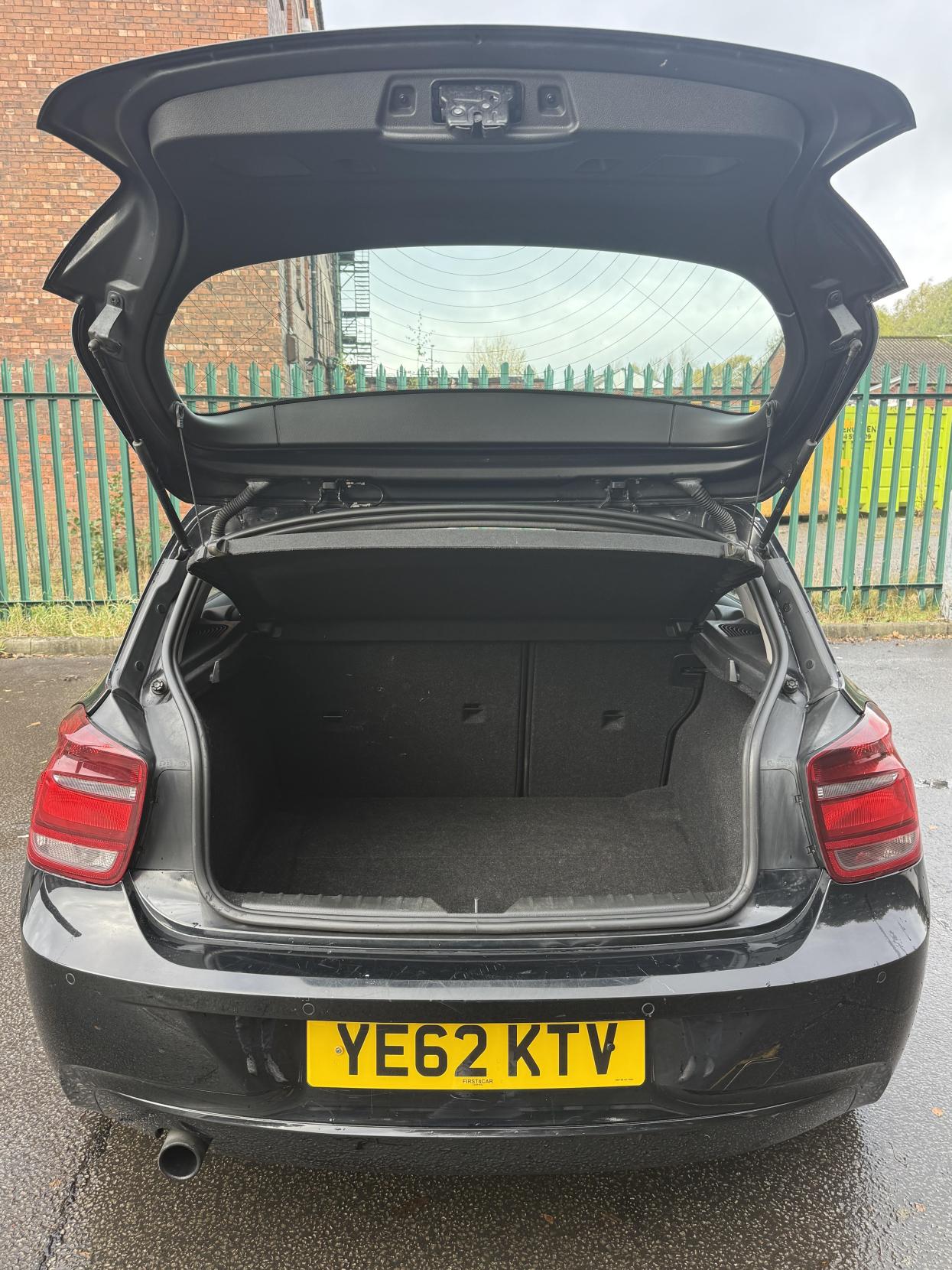 BMW 1 Series 1.6 116i SE Hatchback 5dr Petrol Manual Euro 5 (s/s) (136 ps)