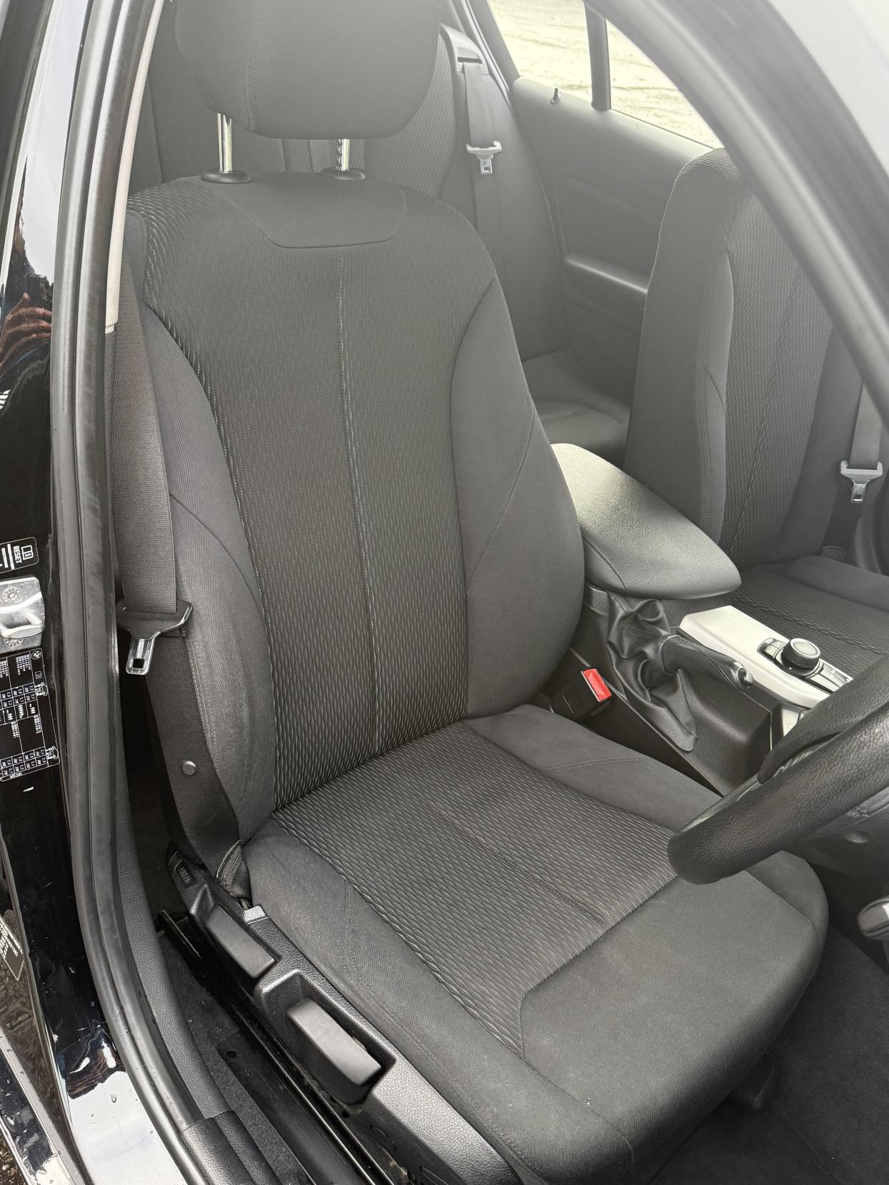 BMW 1 Series 1.6 116i SE Hatchback 5dr Petrol Manual Euro 5 (s/s) (136 ps)