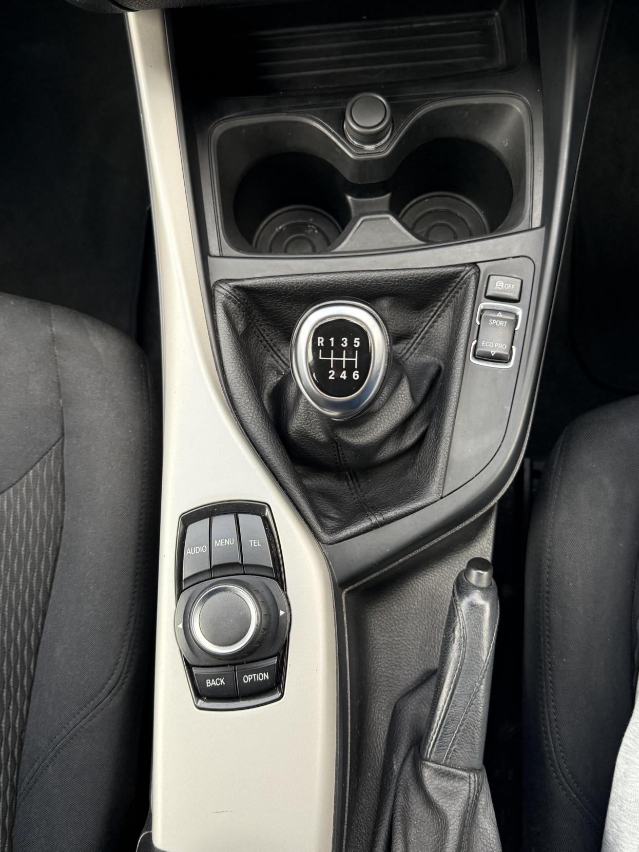 BMW 1 Series 1.6 116i SE Hatchback 5dr Petrol Manual Euro 5 (s/s) (136 ps)