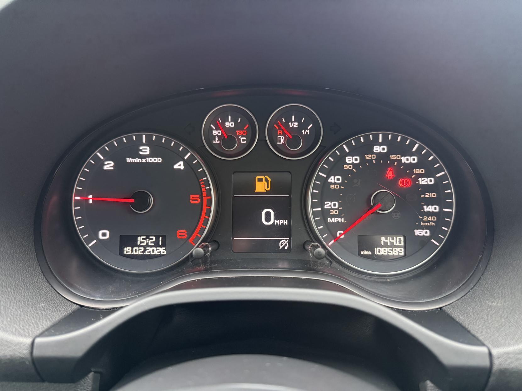 Audi A3 1.6 TDI Sport Sportback 5dr Diesel Manual Euro 5 (s/s) (105 ps)