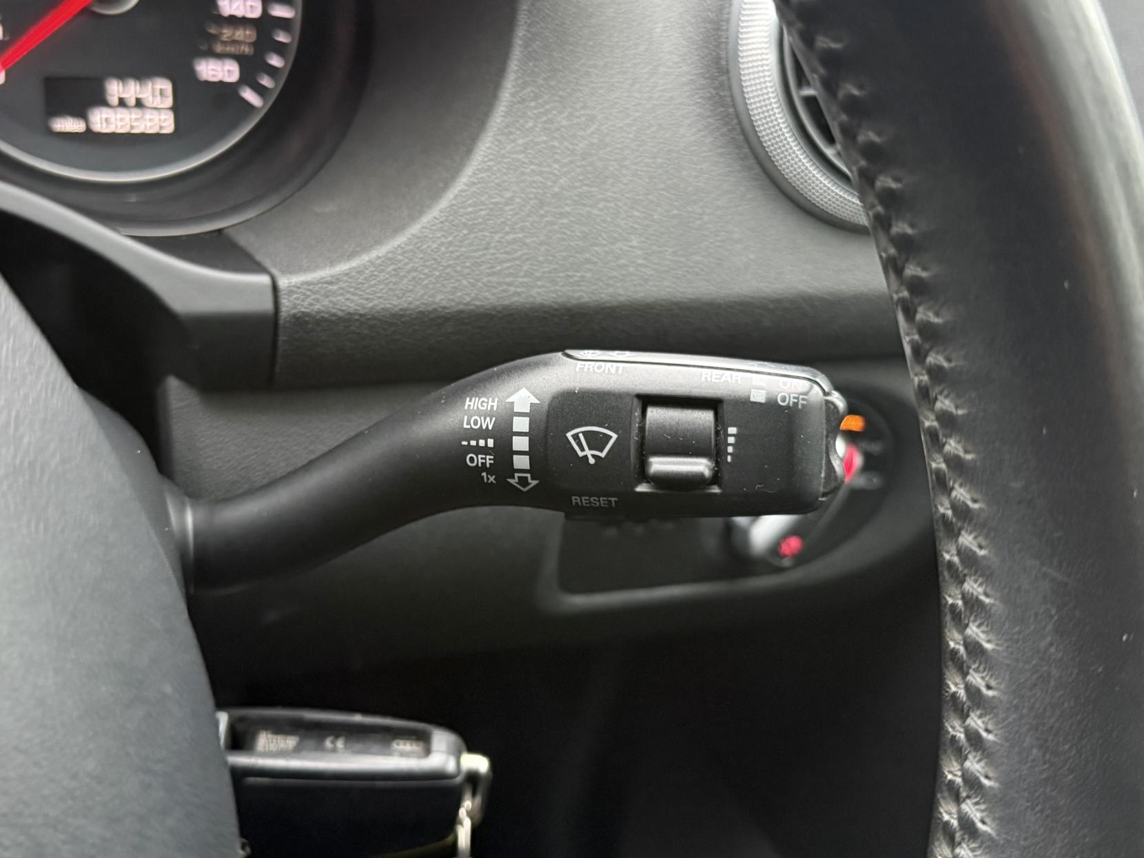 Audi A3 1.6 TDI Sport Sportback 5dr Diesel Manual Euro 5 (s/s) (105 ps)