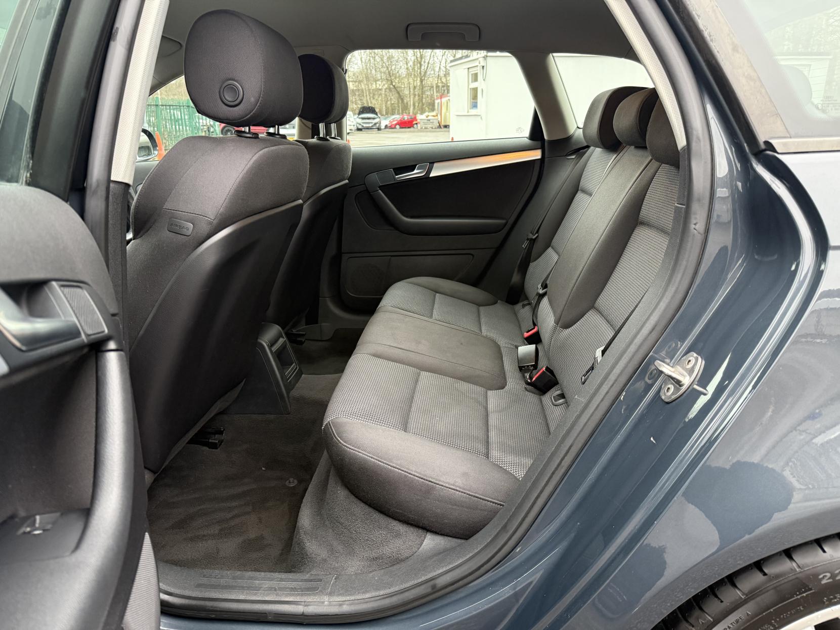 Audi A3 1.6 TDI Sport Sportback 5dr Diesel Manual Euro 5 (s/s) (105 ps)