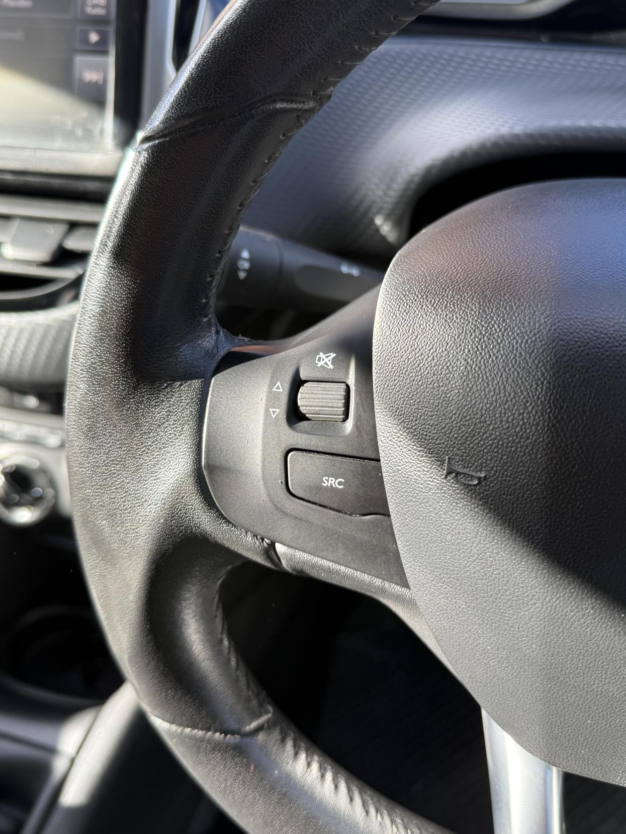 Peugeot 208 1.6 BlueHDi Active Hatchback 5dr Diesel Manual Euro 6 (75 ps)