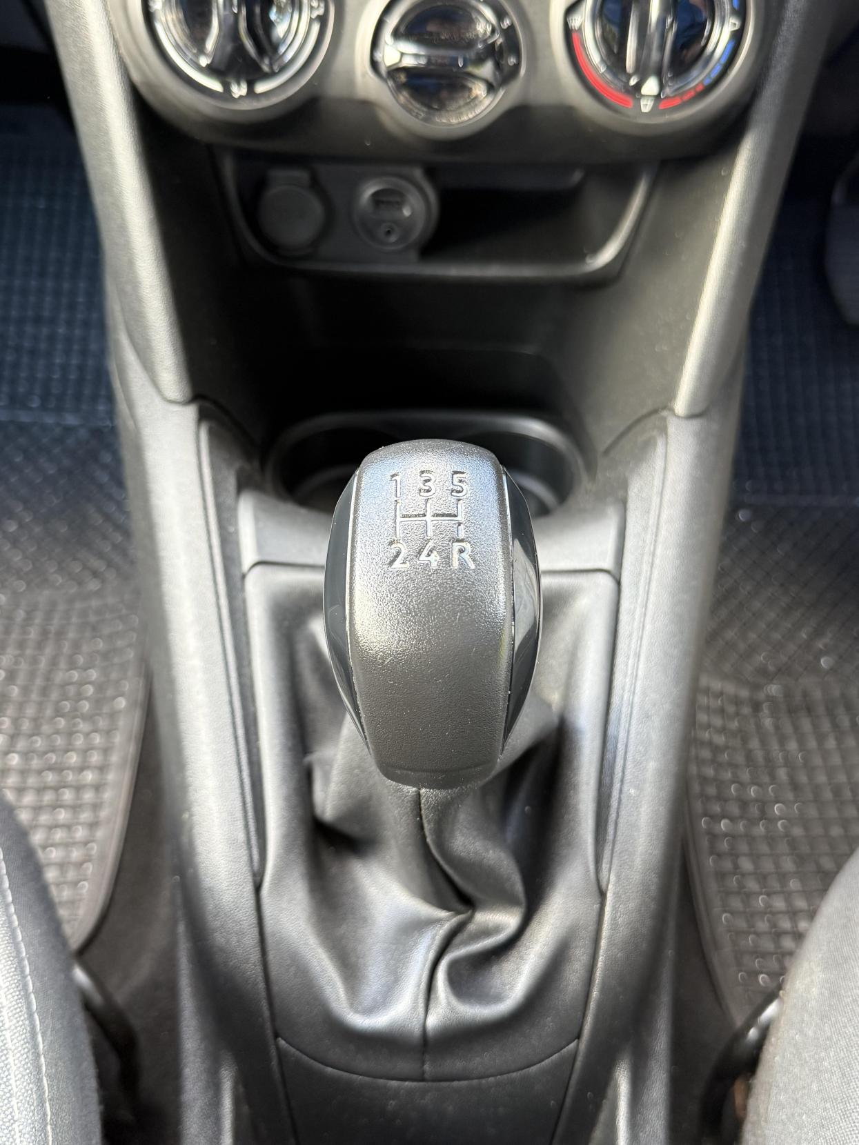 Peugeot 208 1.6 BlueHDi Active Hatchback 5dr Diesel Manual Euro 6 (75 ps)