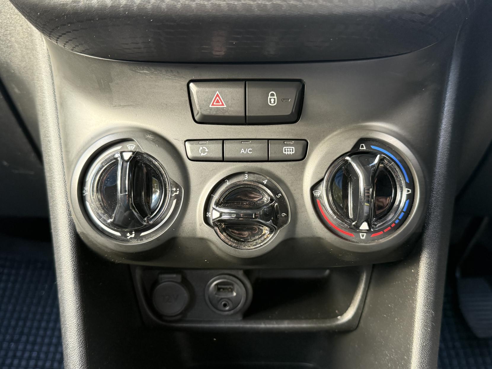 Peugeot 208 1.6 BlueHDi Active Hatchback 5dr Diesel Manual Euro 6 (75 ps)