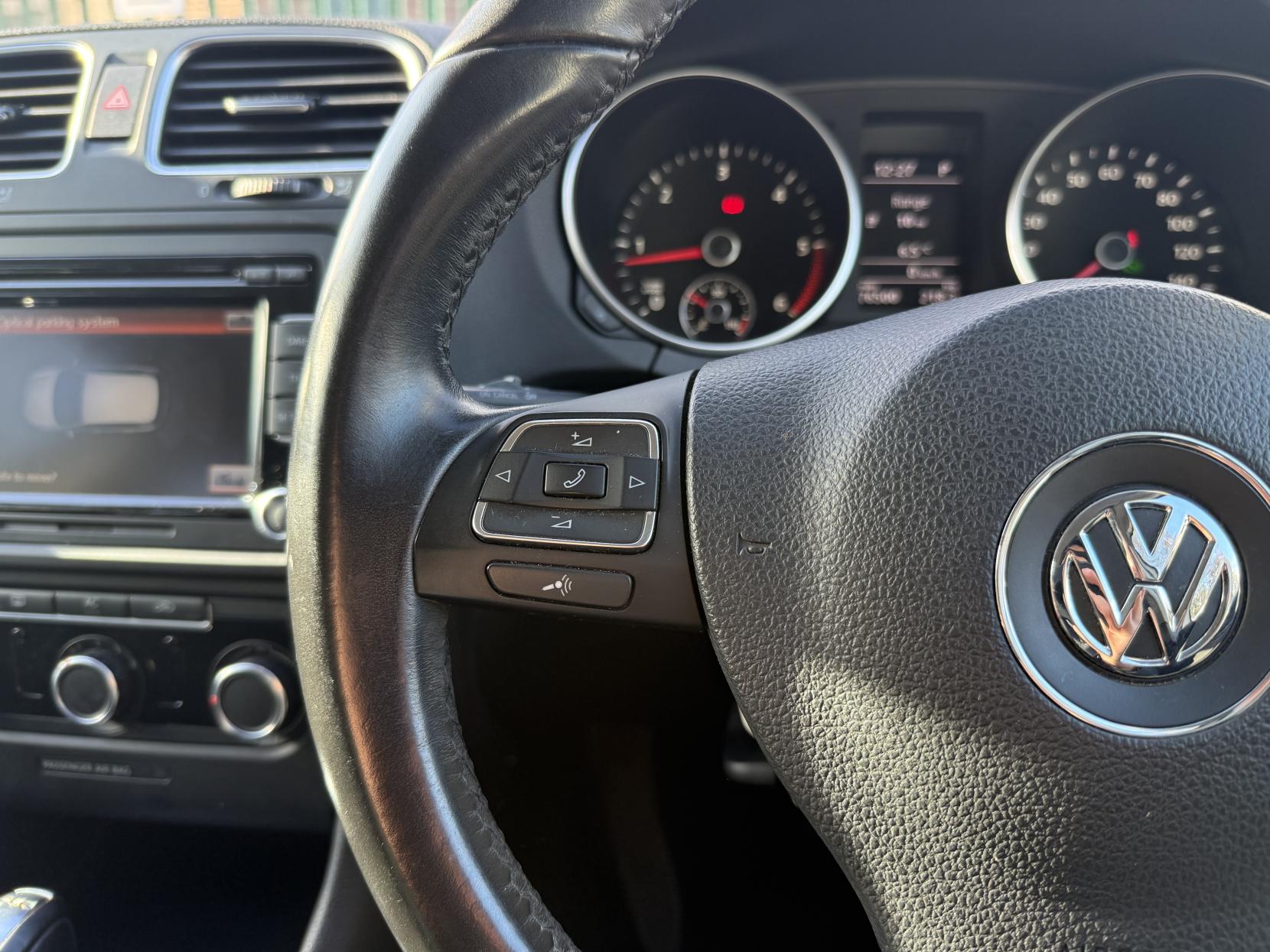 Volkswagen Golf 1.6 TDI Match Hatchback 5dr Diesel DSG Euro 5 (105 ps)