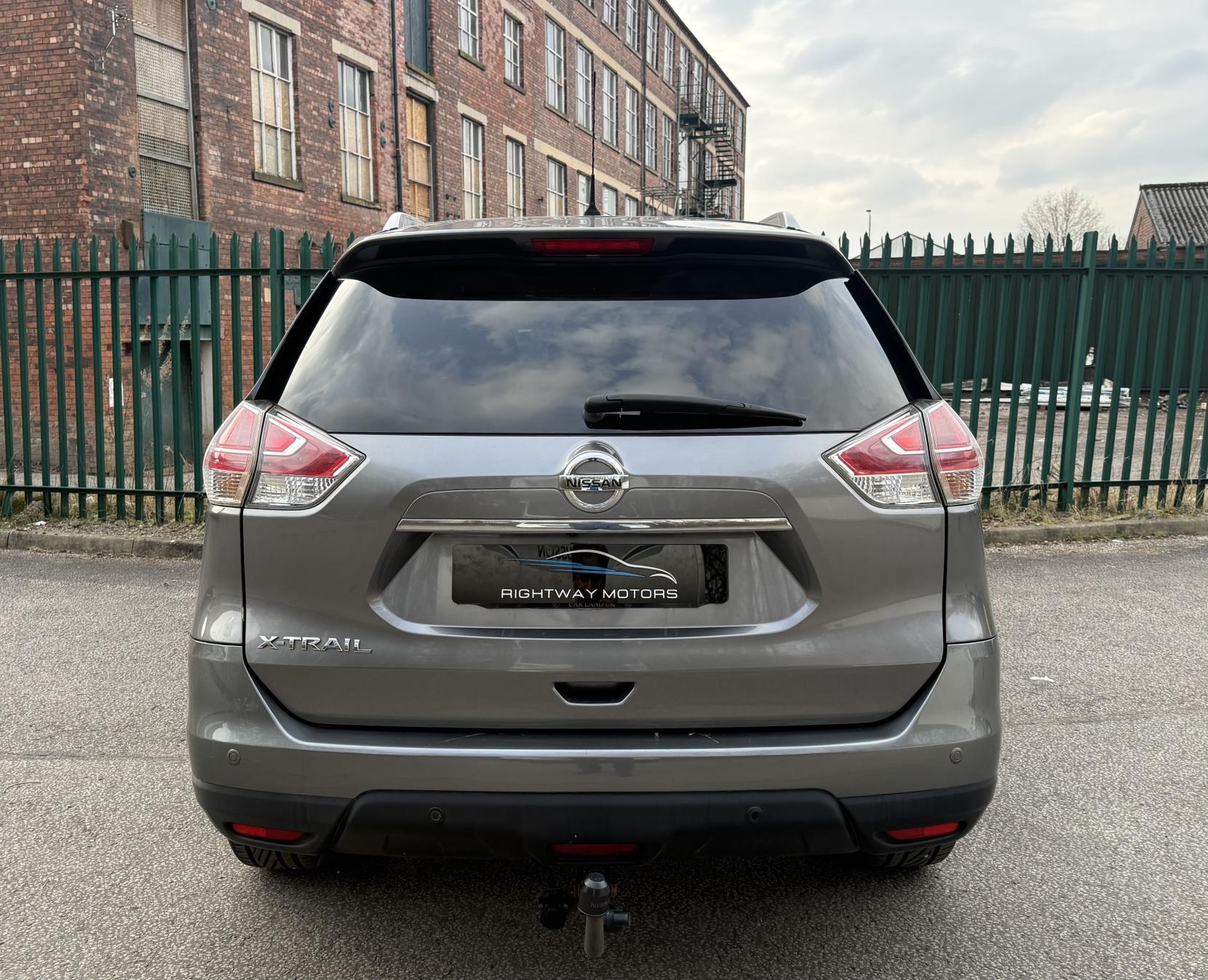 Nissan X-Trail 1.6 dCi N-Vision SUV 5dr Diesel Manual Euro 6 (s/s) (130 ps)