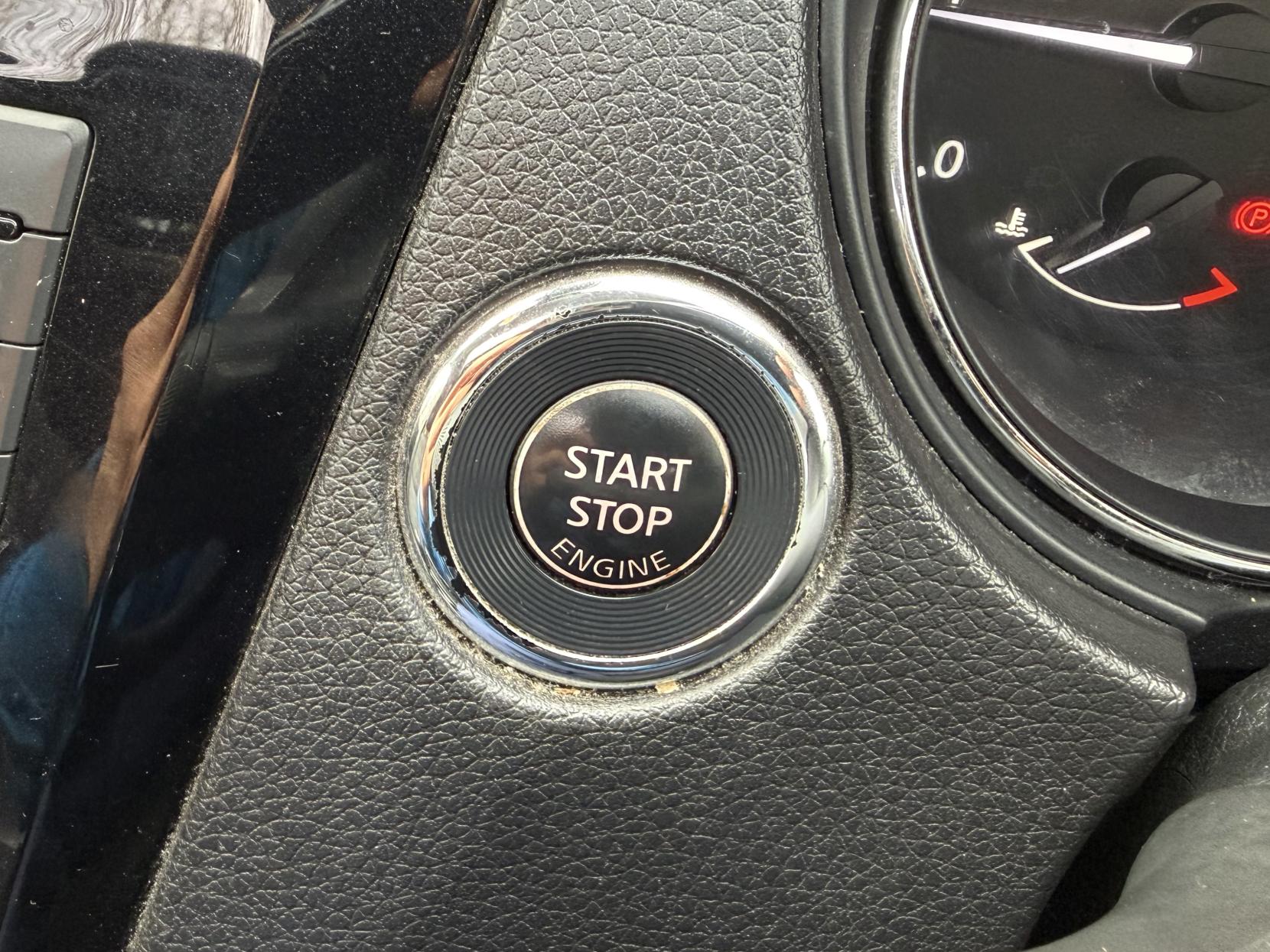 Nissan X-Trail 1.6 dCi N-Vision SUV 5dr Diesel Manual Euro 6 (s/s) (130 ps)