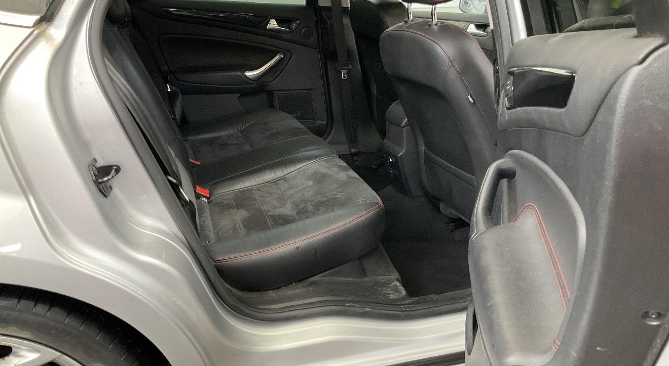 Ford Mondeo 2.0 TDCi Titanium X Sport Hatchback 5dr Diesel Powershift Euro 5 (163 ps)